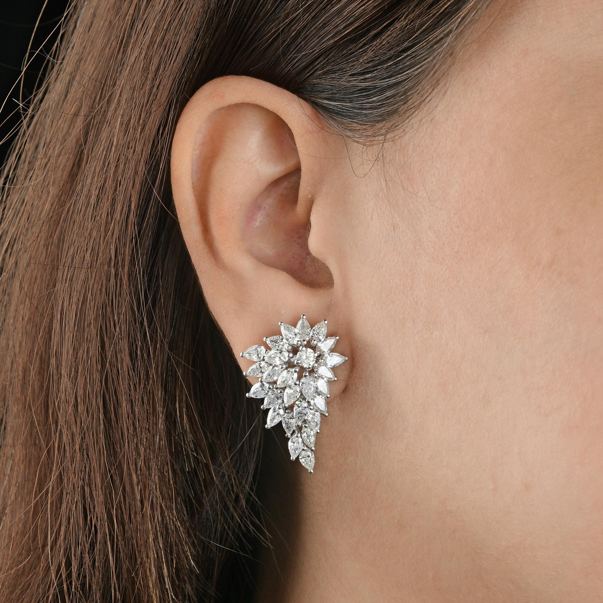 8,71 quilates SI Claridad HI Color Pendientes de diamantes pera Joyas de oro blanco de 14 quilates
Estos pendientes están magistralmente engastados con un racimo de diamantes que los convierten en unos pendientes de fantasía.
Los diamantes son un