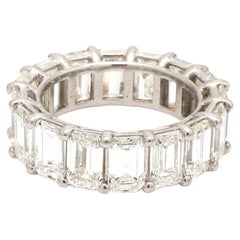 Alianza de diamantes talla esmeralda 8,71 ctw