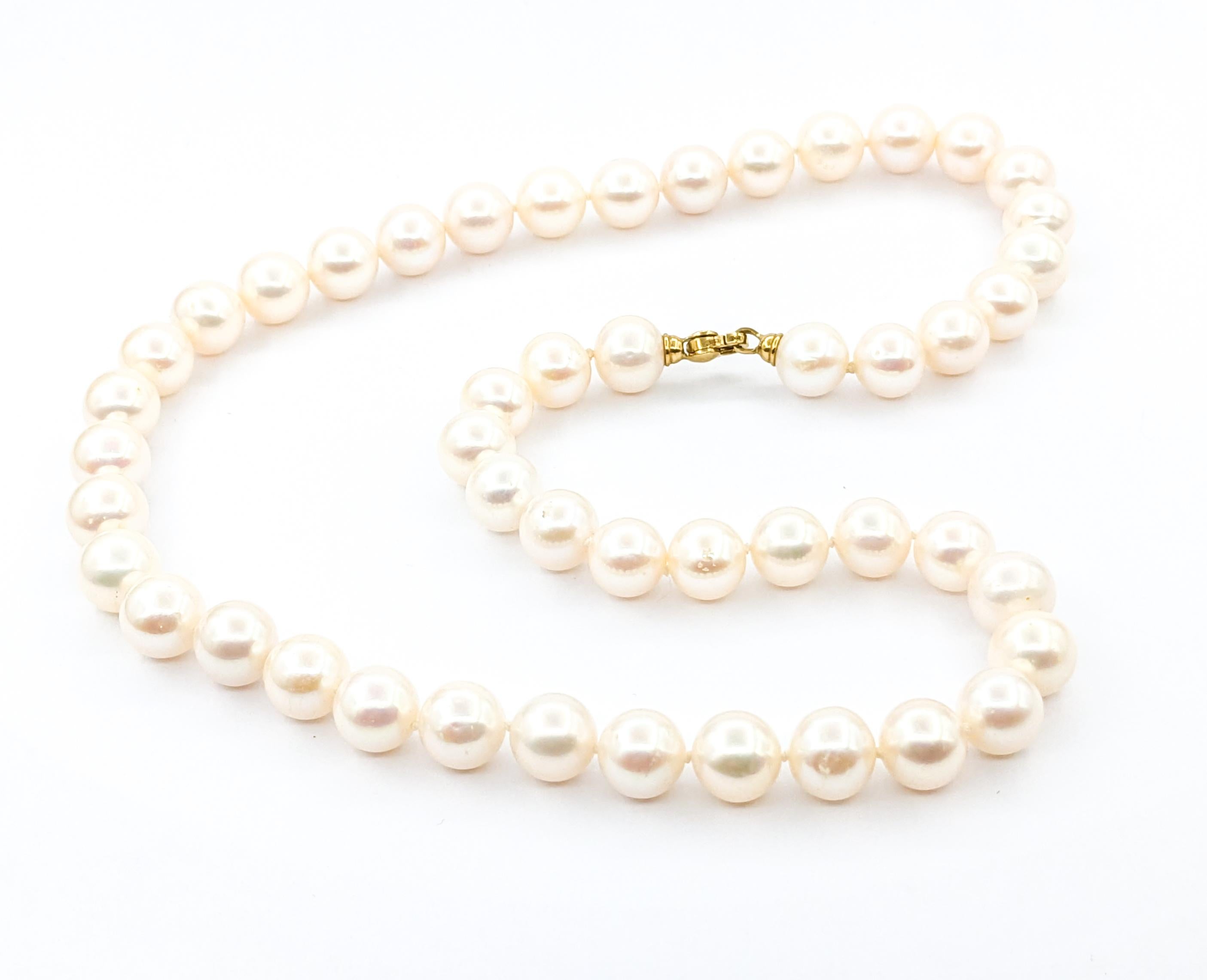 8.75-9mm South Sea Pearls Necklace In Yellow Gold For Sale 2