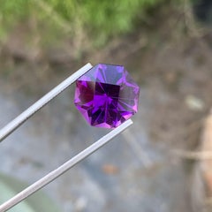 8.75 Carat Natural Loose Amethyst Octagon Shape Gem For Necklace