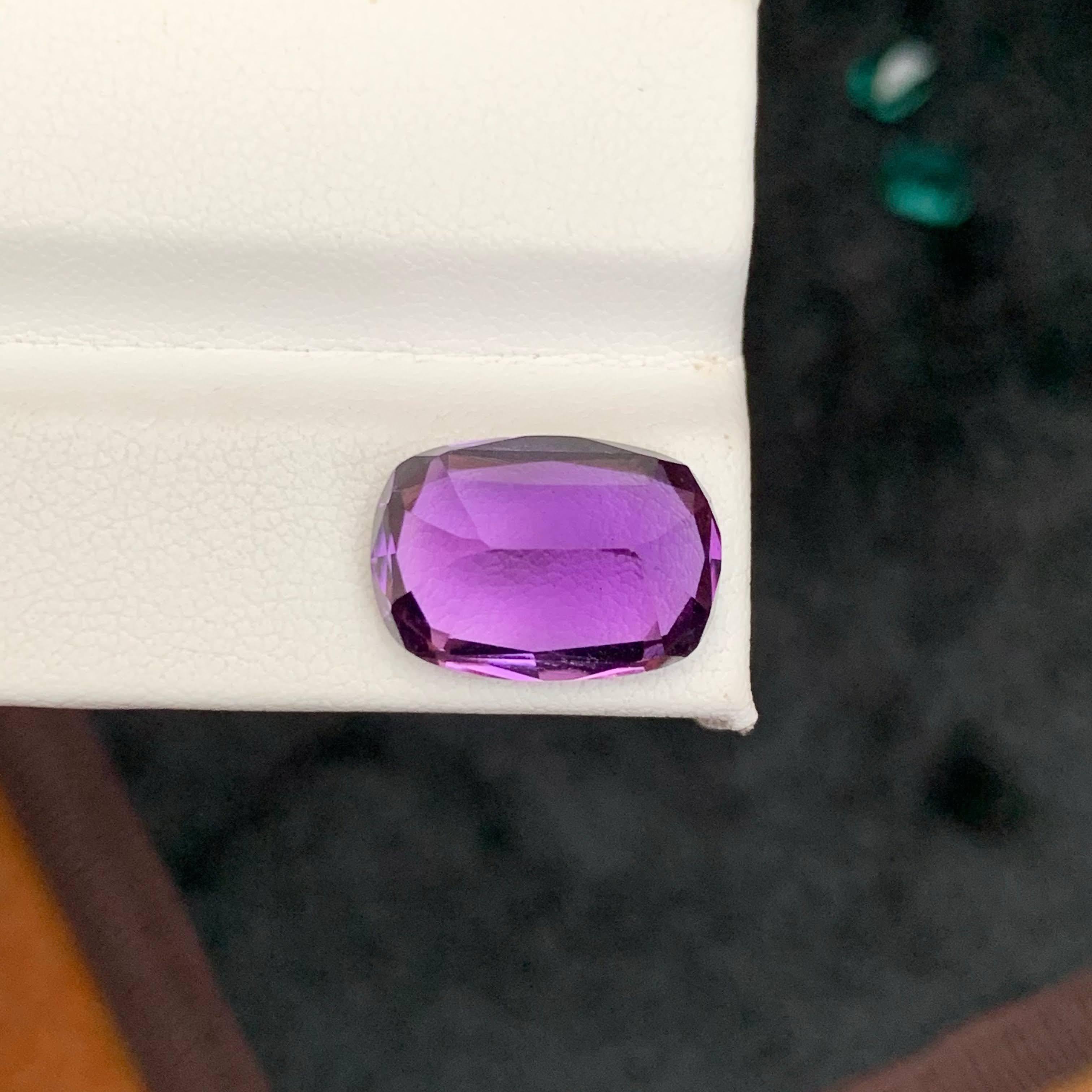 8.75 carati di pietra ametista viola naturale sciolta con taglio a cuscino Gemma brasiliana in vendita 1