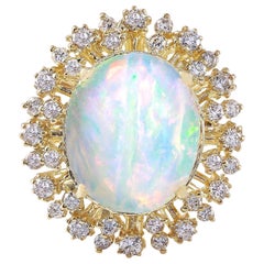 Bague en or jaune massif 14 carats avec opale naturelle et diamants 