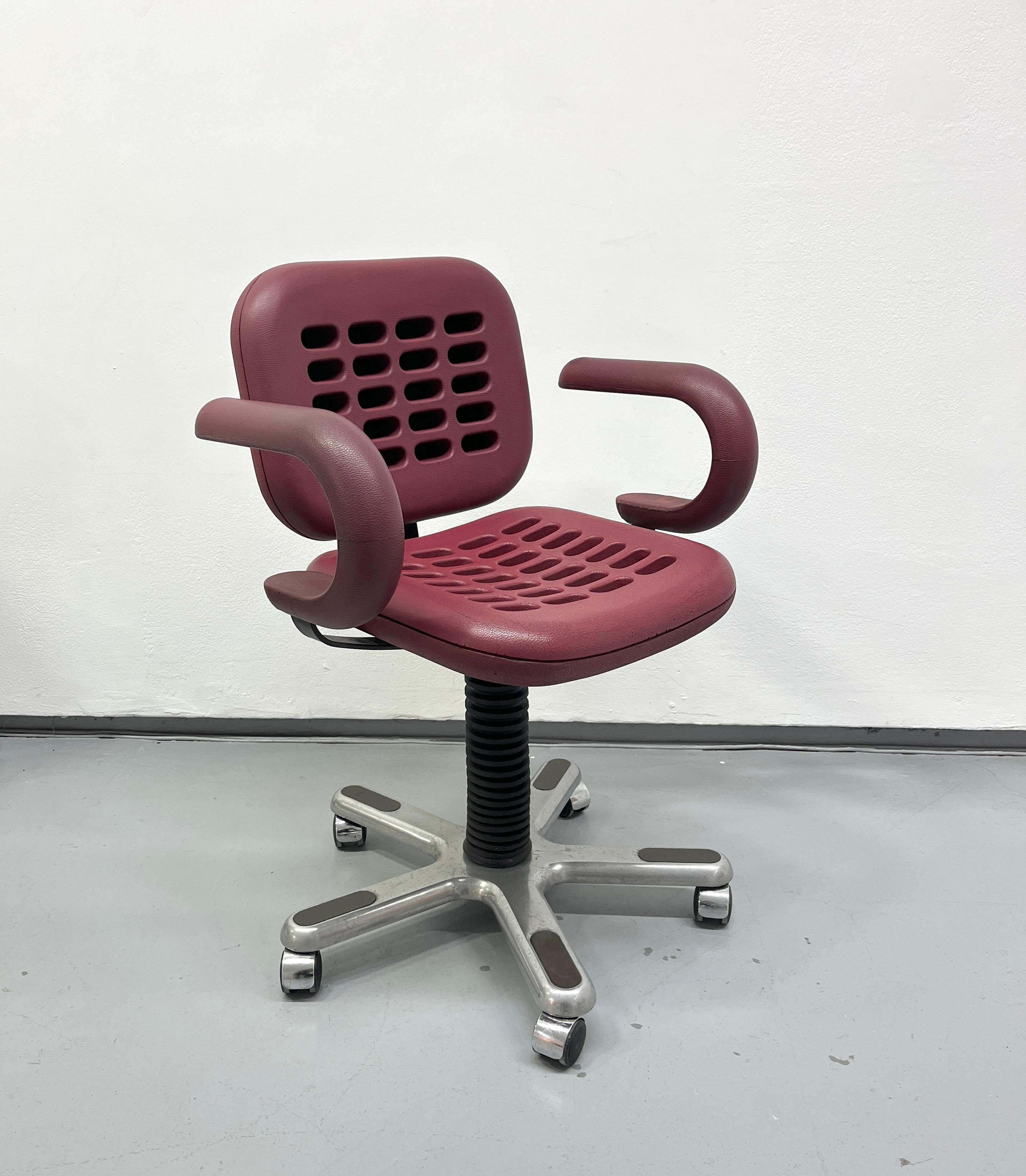 Fauteuil 8755, système Méduse, de Roger Tallon, édition Eurosit en vente 4