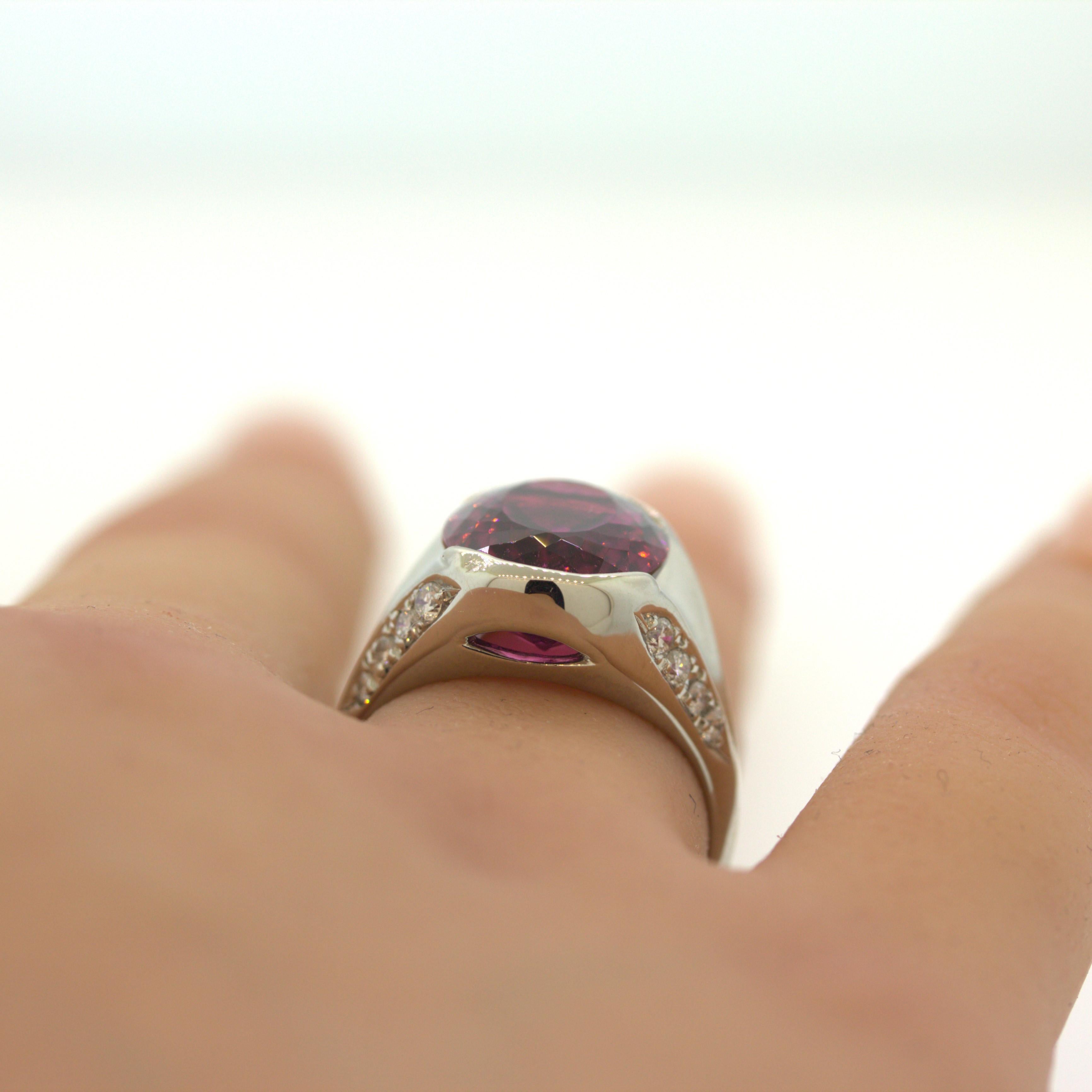 Women's 8.76 Carat Raspberry Tourmaline Diamond Platinum Ring For Sale