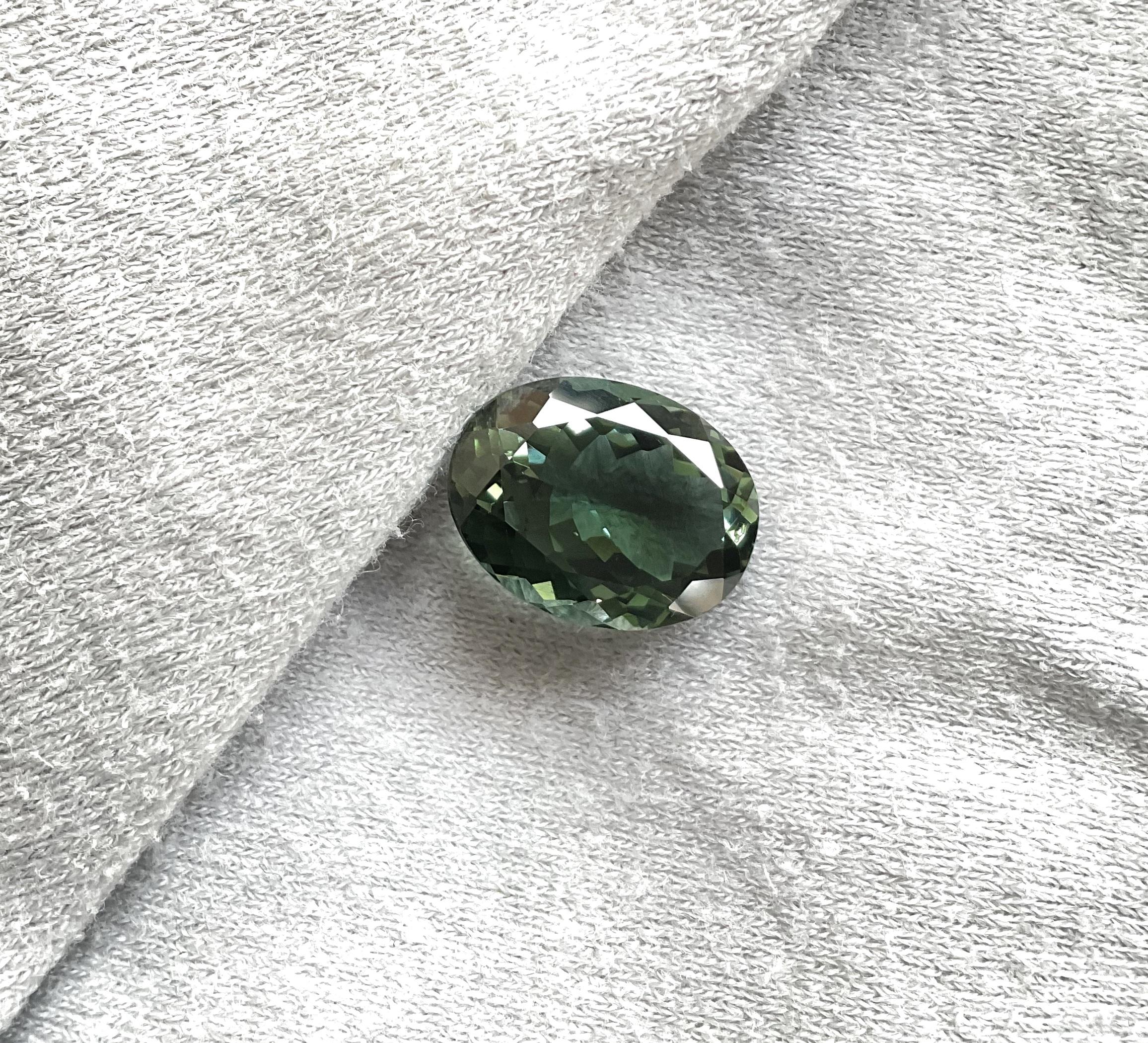 Gemstone - Tourmaline
Weight- 8.76 Carats
Shape - Oval
Size - 15.5x12x15.5 MM
Pieces - 1