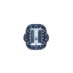 Meghna Jewels Anillo de oro de 18 quilates con aguamarina, zafiro y diamante de 8,77 quilates