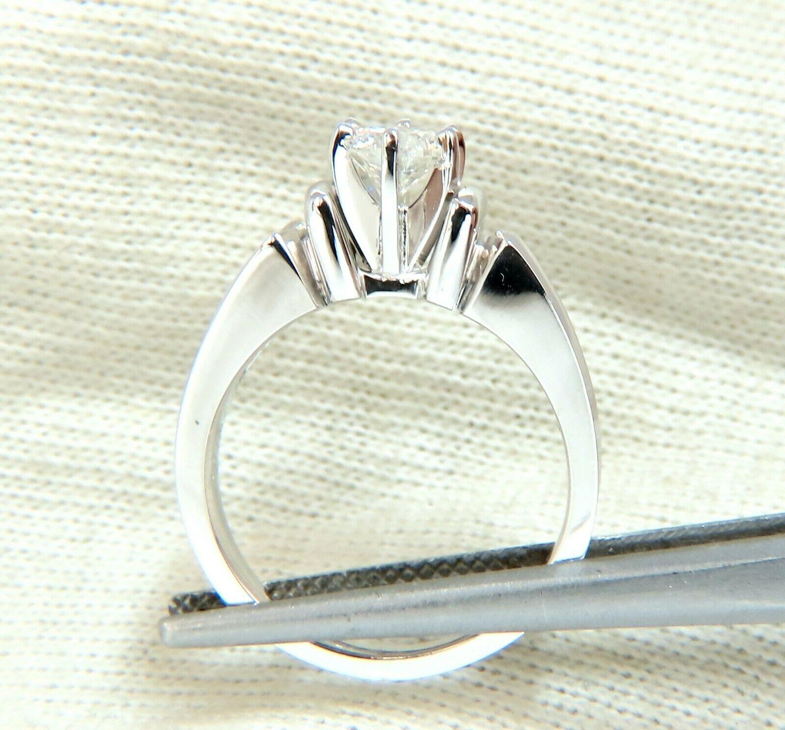 Bague de fiançailles diamant rond naturel de .87 carat 14 Karat en vente 1