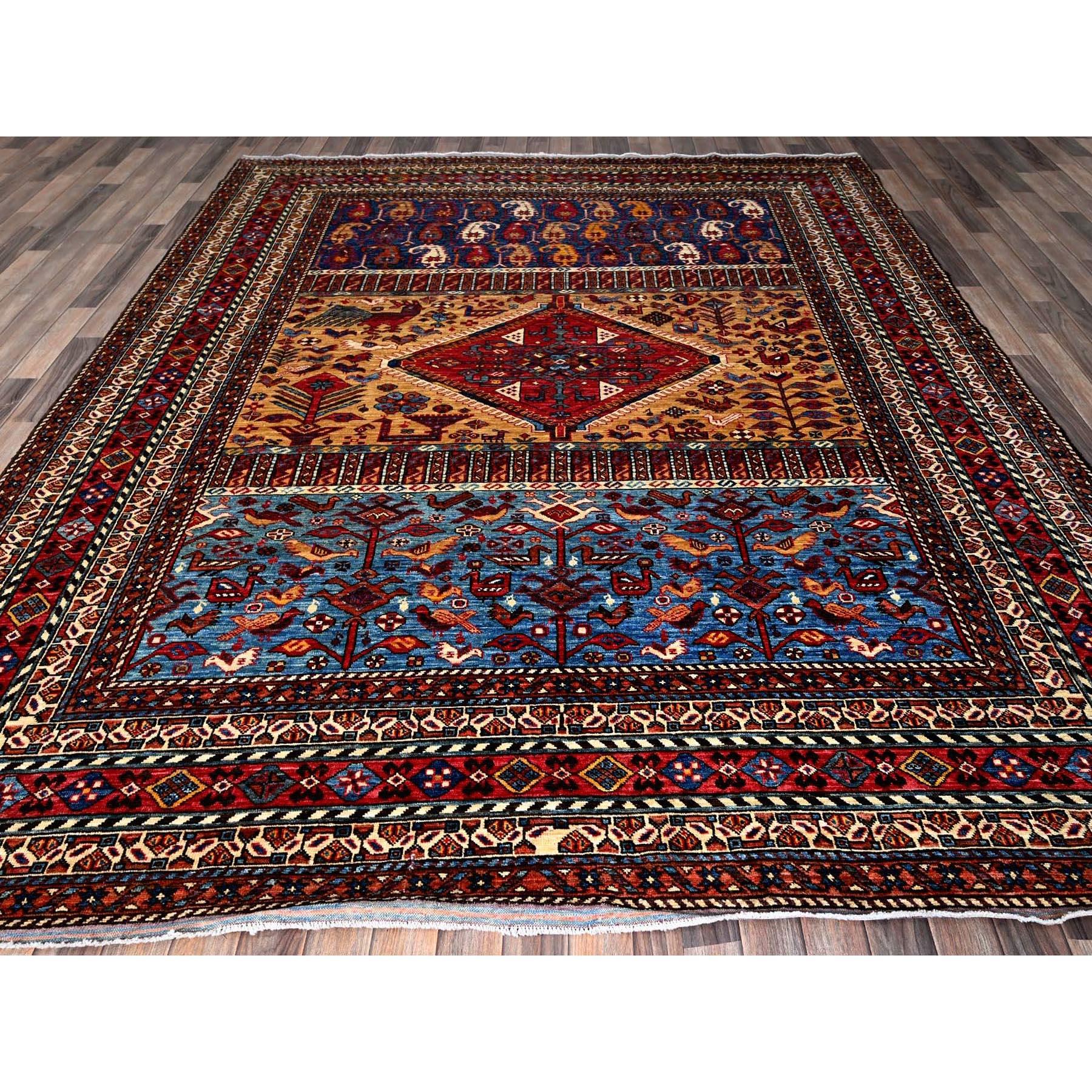 Amarillo parmesano, Ersari afgano con nudo turco, Renacimiento del diseño caucásico, Figuritas de pájaros antiguos, Tintes vegetales, Anudada a mano, 100% lana, Alfombra oriental
Materiales primarios: Lana
Látex: Sin pelo 
altura: 0,25