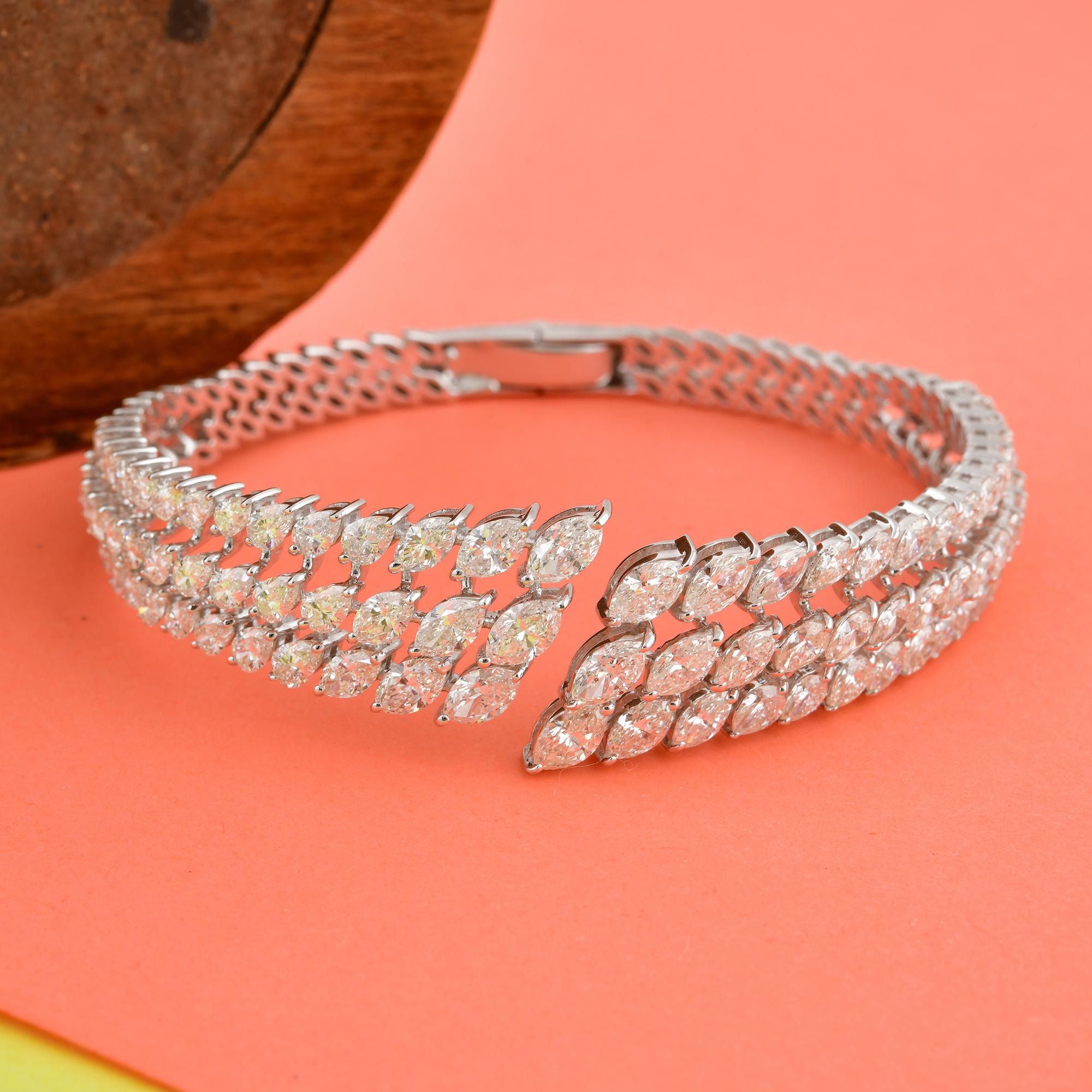 Brazalete ancho con diamantes marquesa naturales SI/H de 8,8 quilates y oro blanco de 18 quilates en venta 2