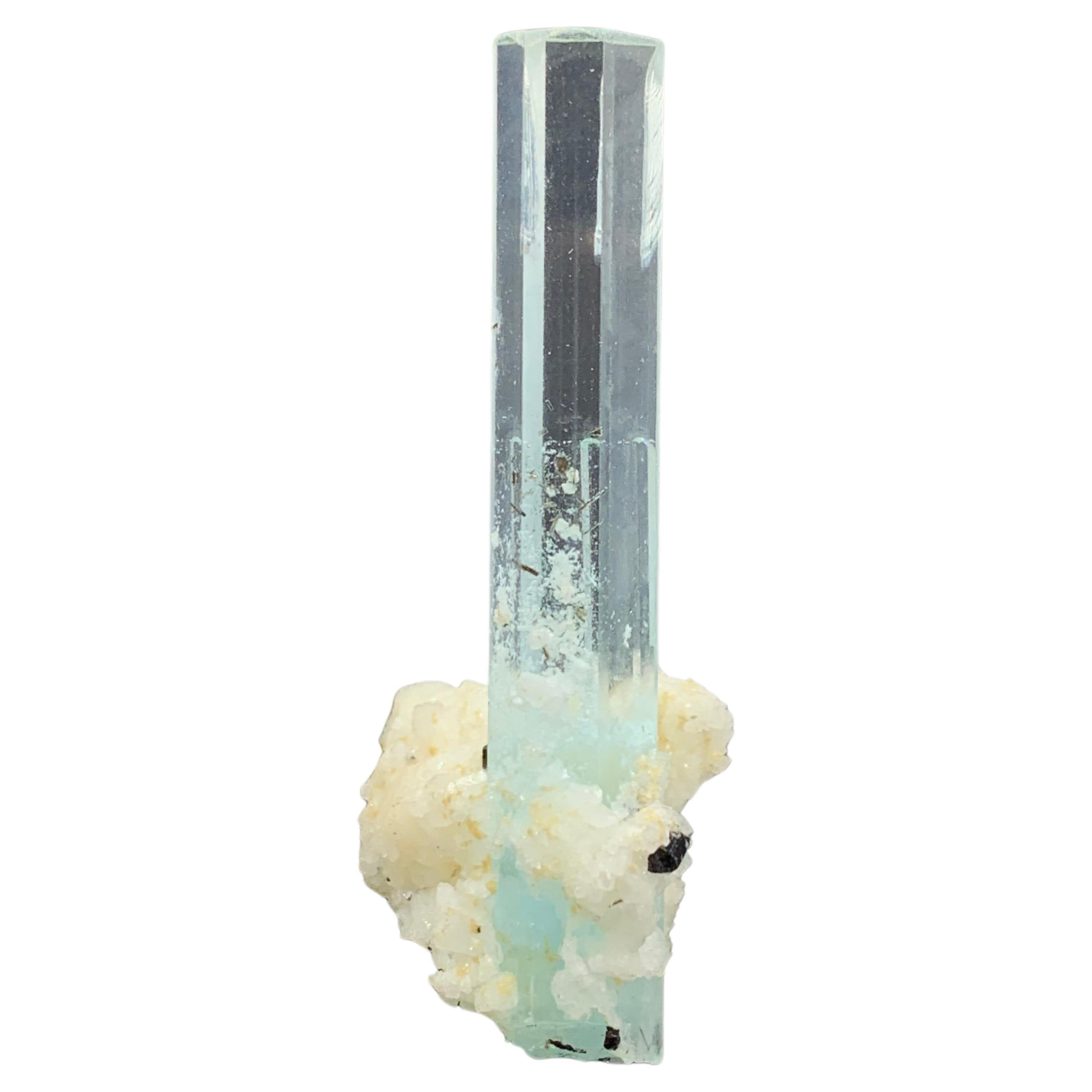 88 Carat Stunning Aquamarine Specimen From Nagar Valley, Pakistan For Sale