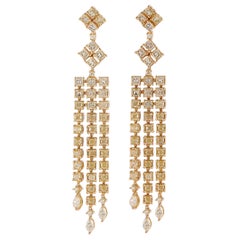 Sunita Nahata, diamant jaune 8,80 carats Boucles d'oreilles en or jaune 18 carats.