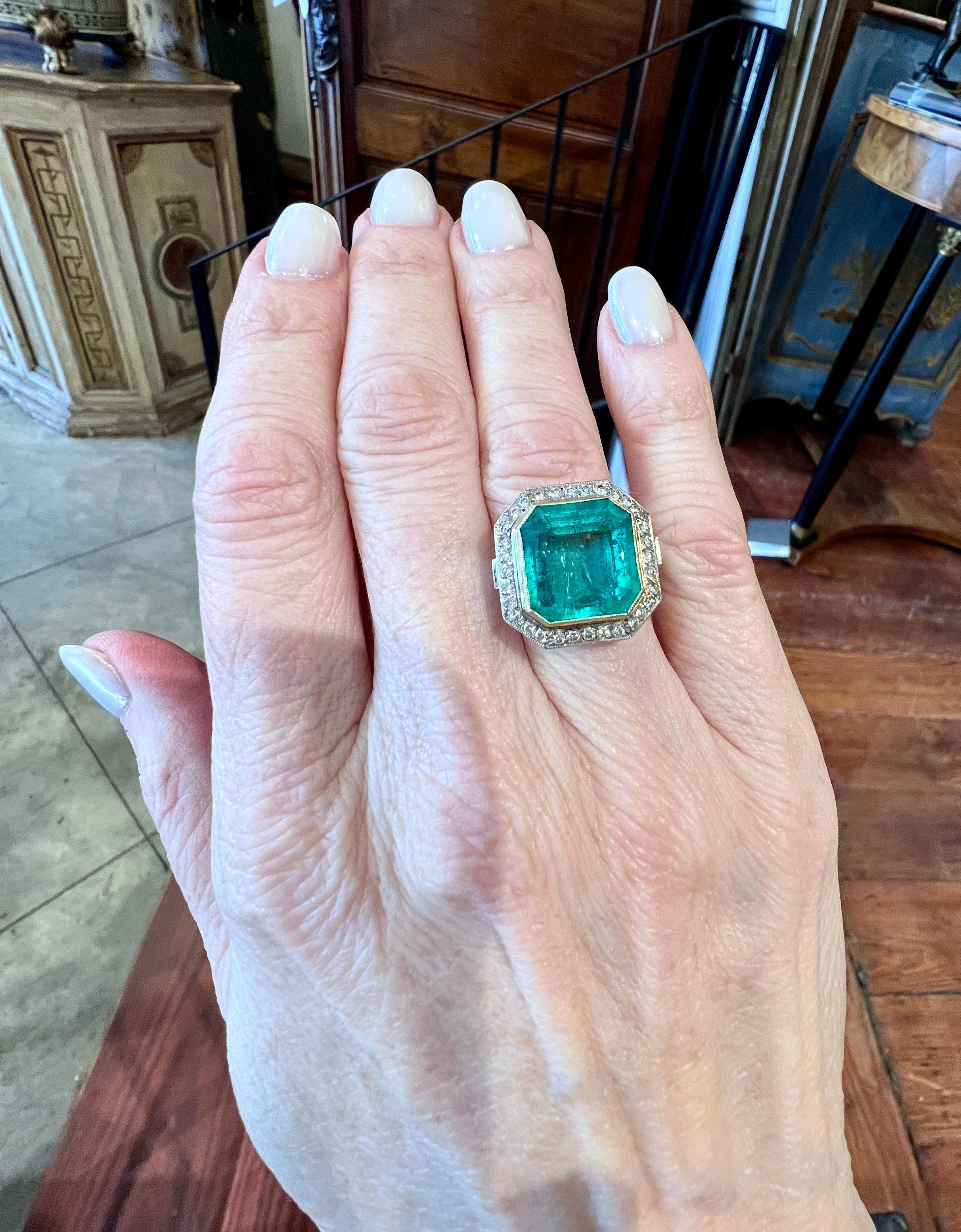 8.80 Carat Emerald and Diamond Ring In Good Condition In New Orleans, LA