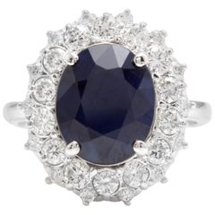 8.80 Carat Exquisite Natural Blue Sapphire and Diamond 14 Karat Solid White Gold