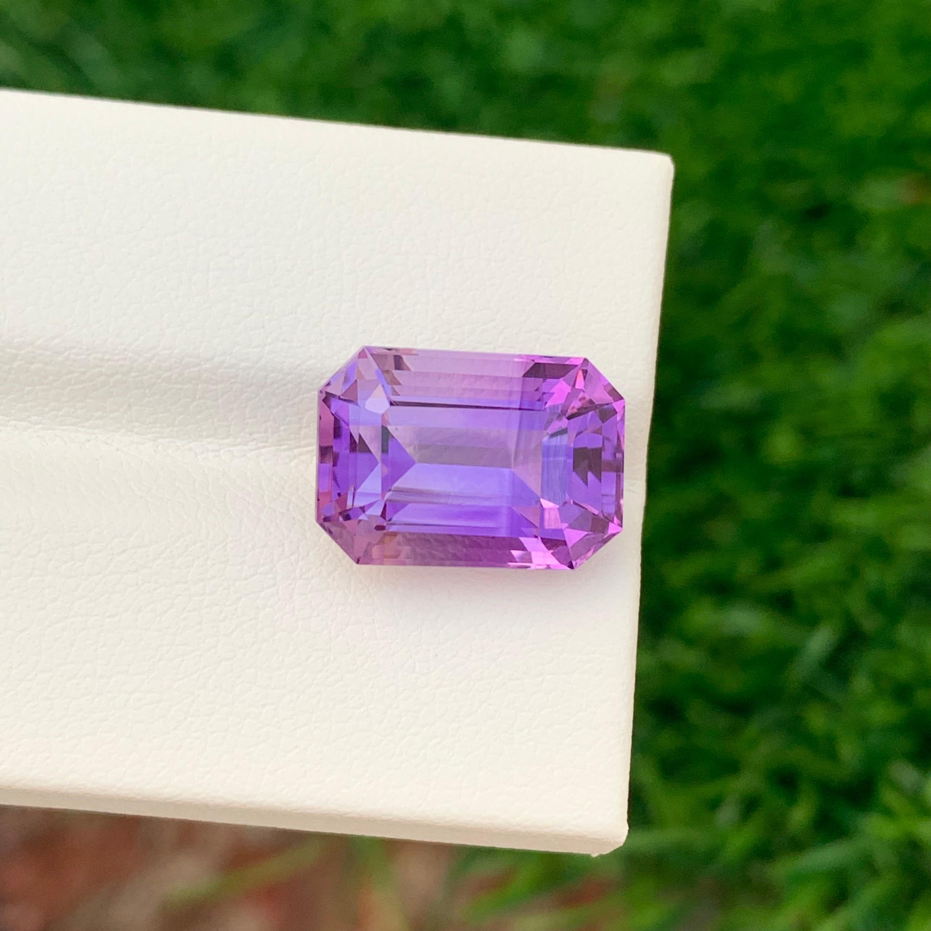 8.80 Karat natürlicher loser Amethyst Smaragd Form Edelstein im Angebot 2