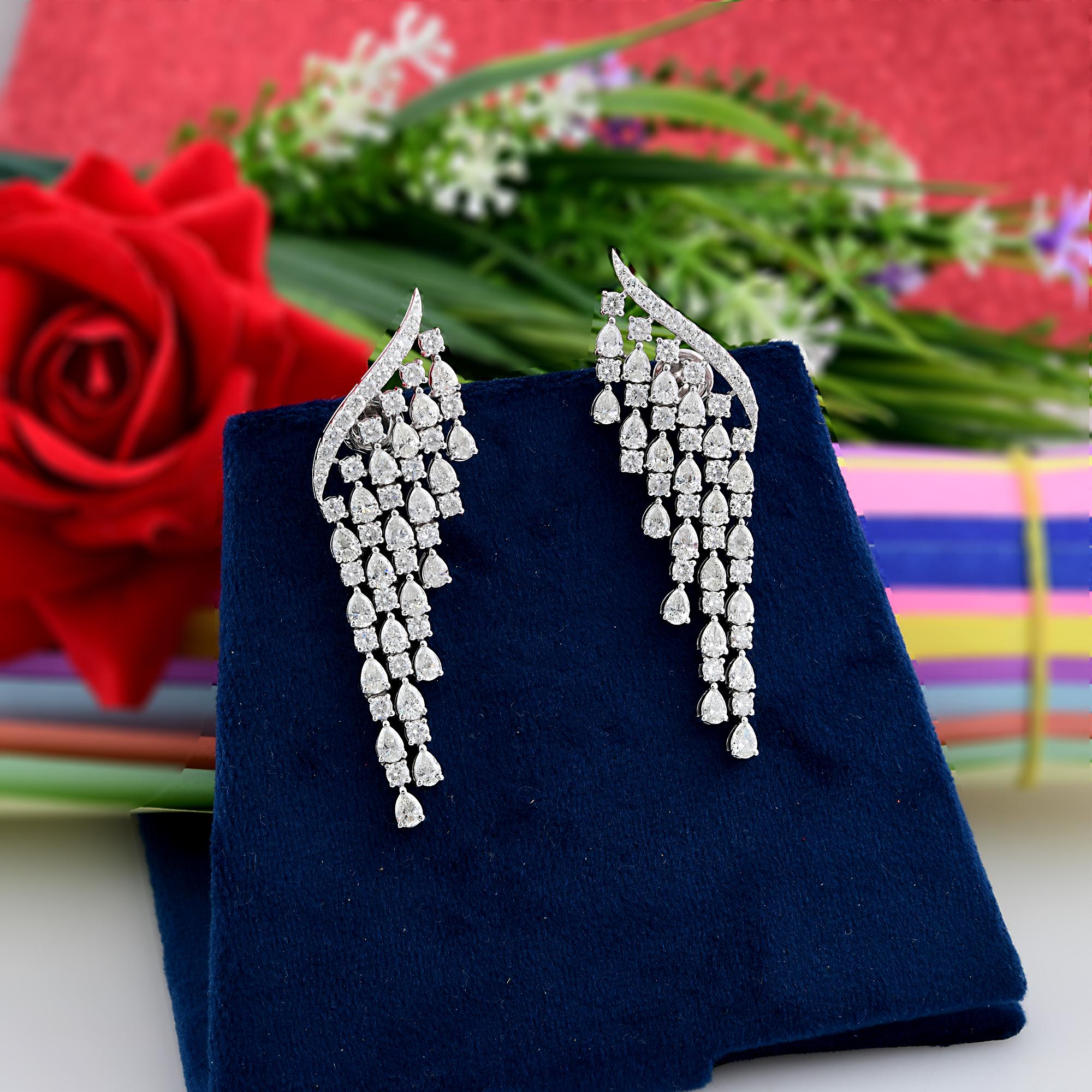 Modern 8.80 Carat SI/HI Round Pear Diamond Dangle Earrings 18 Karat White Gold Jewelry For Sale