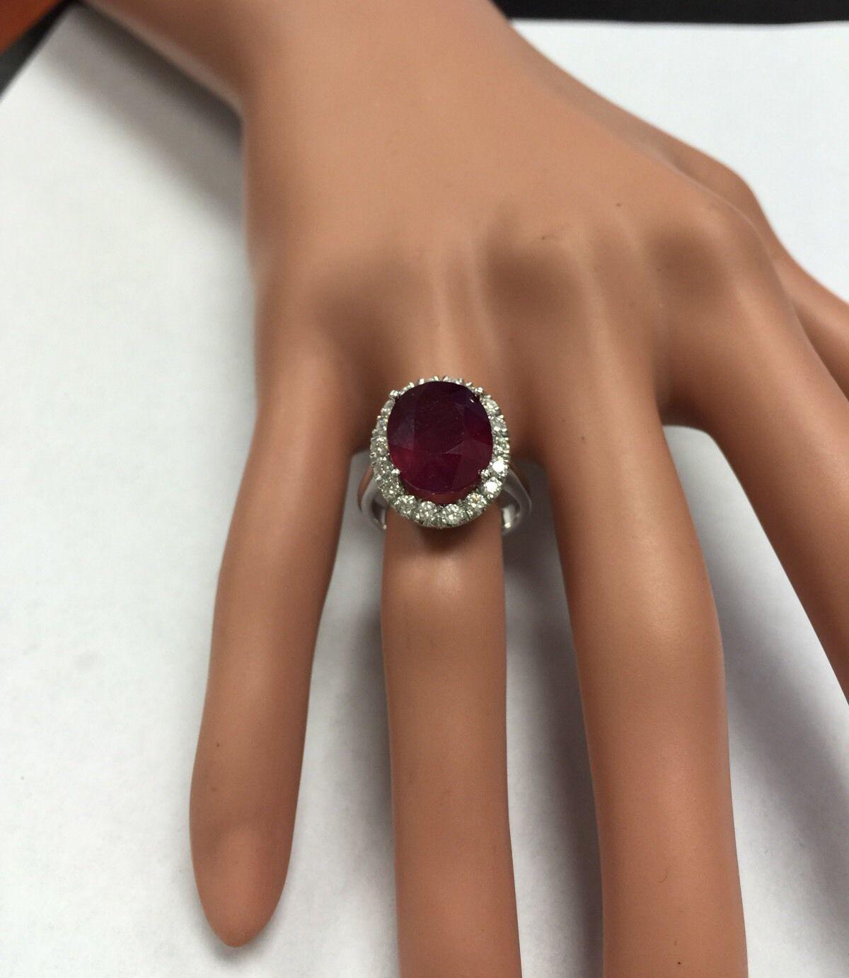 8.80 Carat Impressive Natural Red Ruby and Diamond 14 Karat White Gold Ring For Sale 1