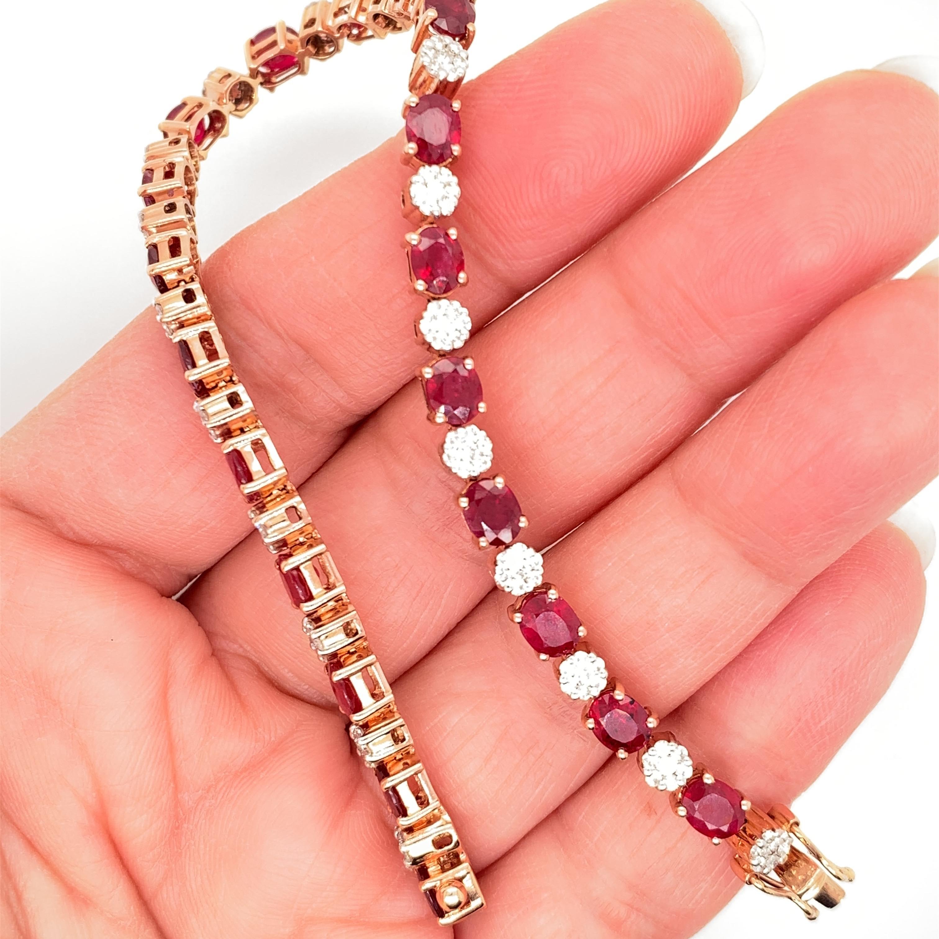 8.80 Carats Ruby Diamond Bracelet In New Condition In Richmond, BC