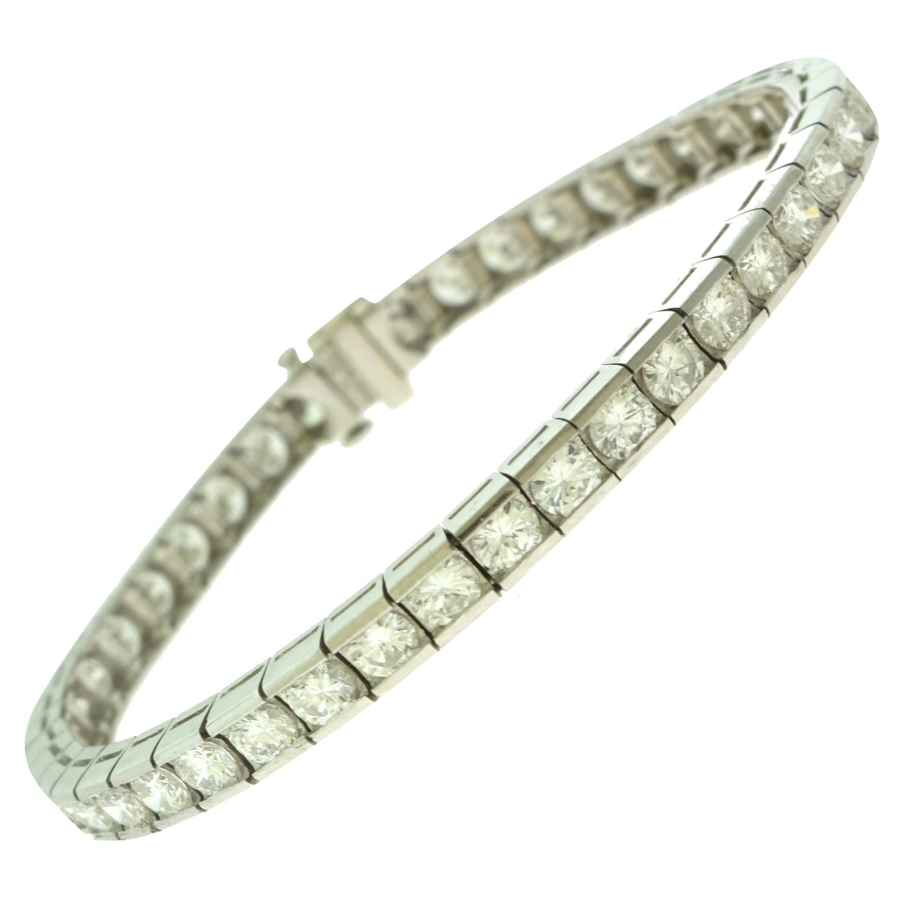 8.80 Total Carat Weight Diamond Chain Link Platinum Tennis Bracelet