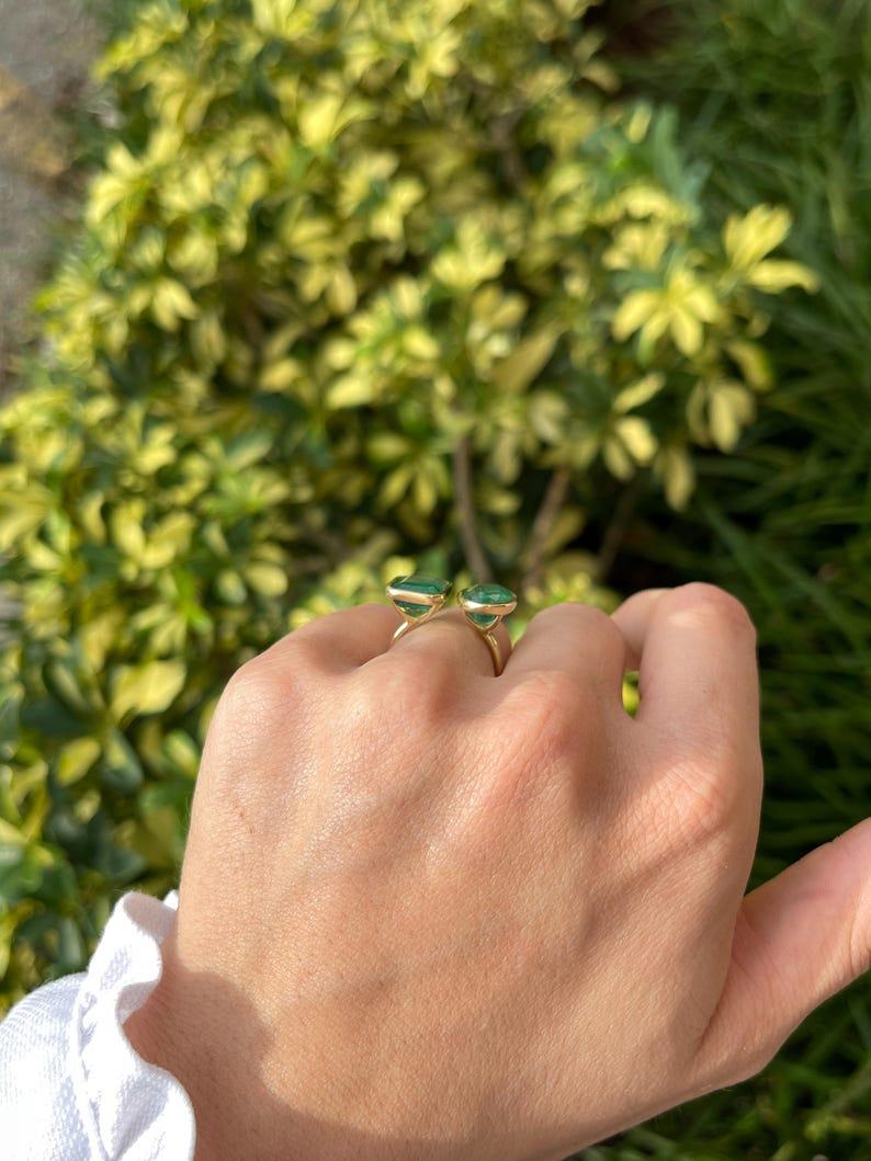 8,80 Karat 18K Dunkelgrüner Smaragd Toi Et Moi Ring Smaragd & ovaler zwei Stein Gold 750 Herren im Angebot