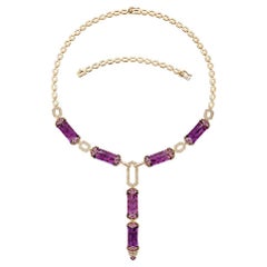 Sunita Nahata Amethyst 88.19 Karat. Halskette aus 18 KaratRG mit Saphir und Diamant.