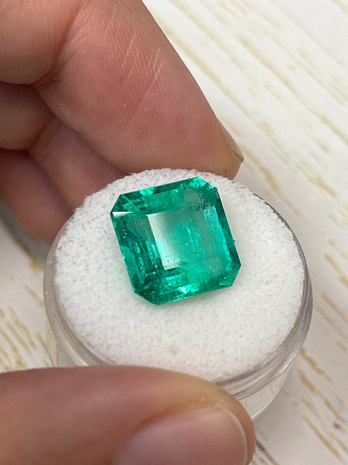 Esmeralda colombiana talla Asscher verde brillante de 8,81 ct 12,5x12,5 mayo auténtica Moderno en venta