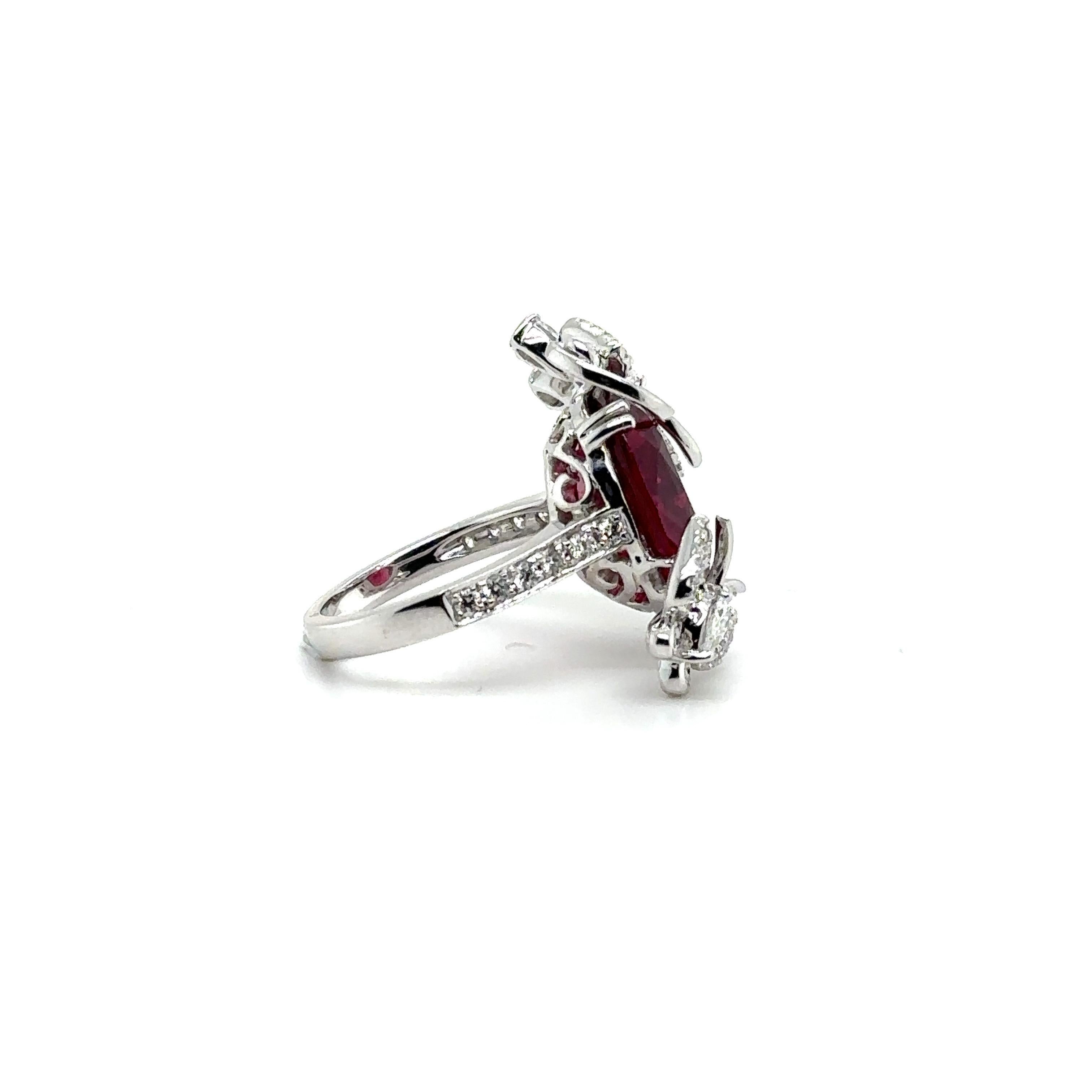 Contemporary 8.81 Carat Rubelite Diamond Ring For Sale
