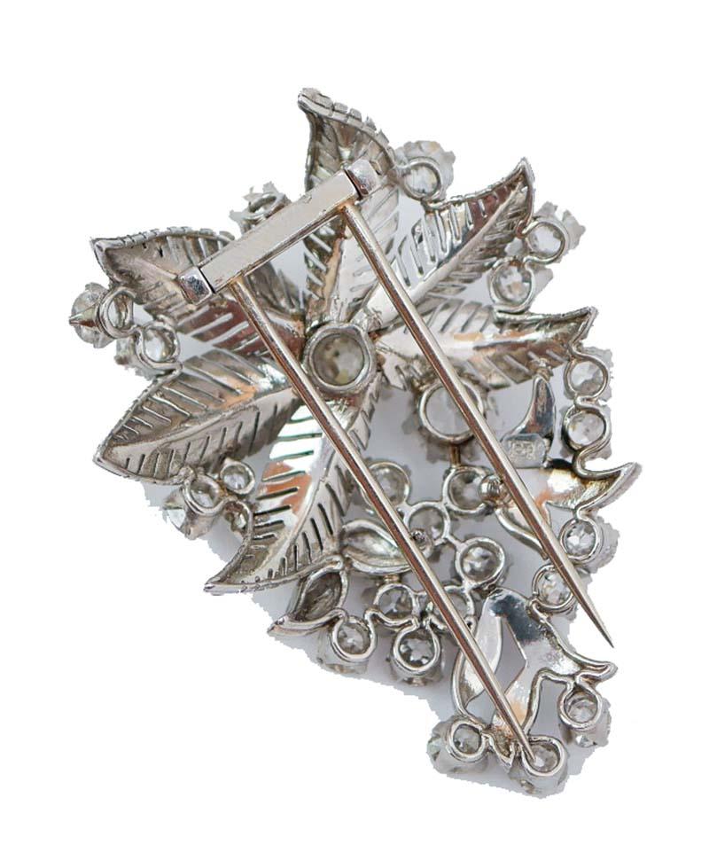 8,82 Karat Diamanten, Brosche aus Platin. (Retro) im Angebot