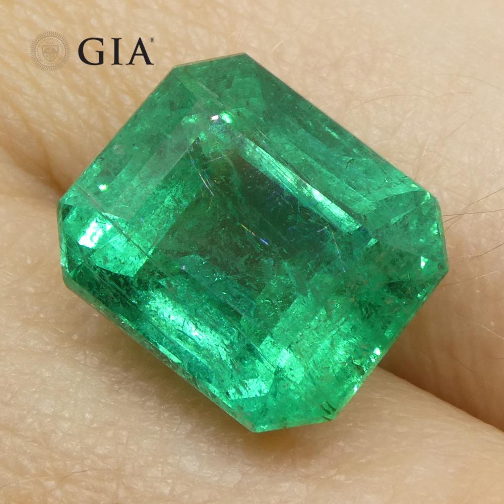 8,82 Karat Achteckiger/Emaragdschliff Grüner Smaragd GIA zertifiziert Zambia (F2) (Smaragdschliff) im Angebot