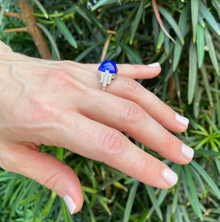 8.83 Carat Sugarloaf Cushion Cut Lapis and 0.50 Carat Diamonds in Platinum Ring In New Condition In Charleston, SC