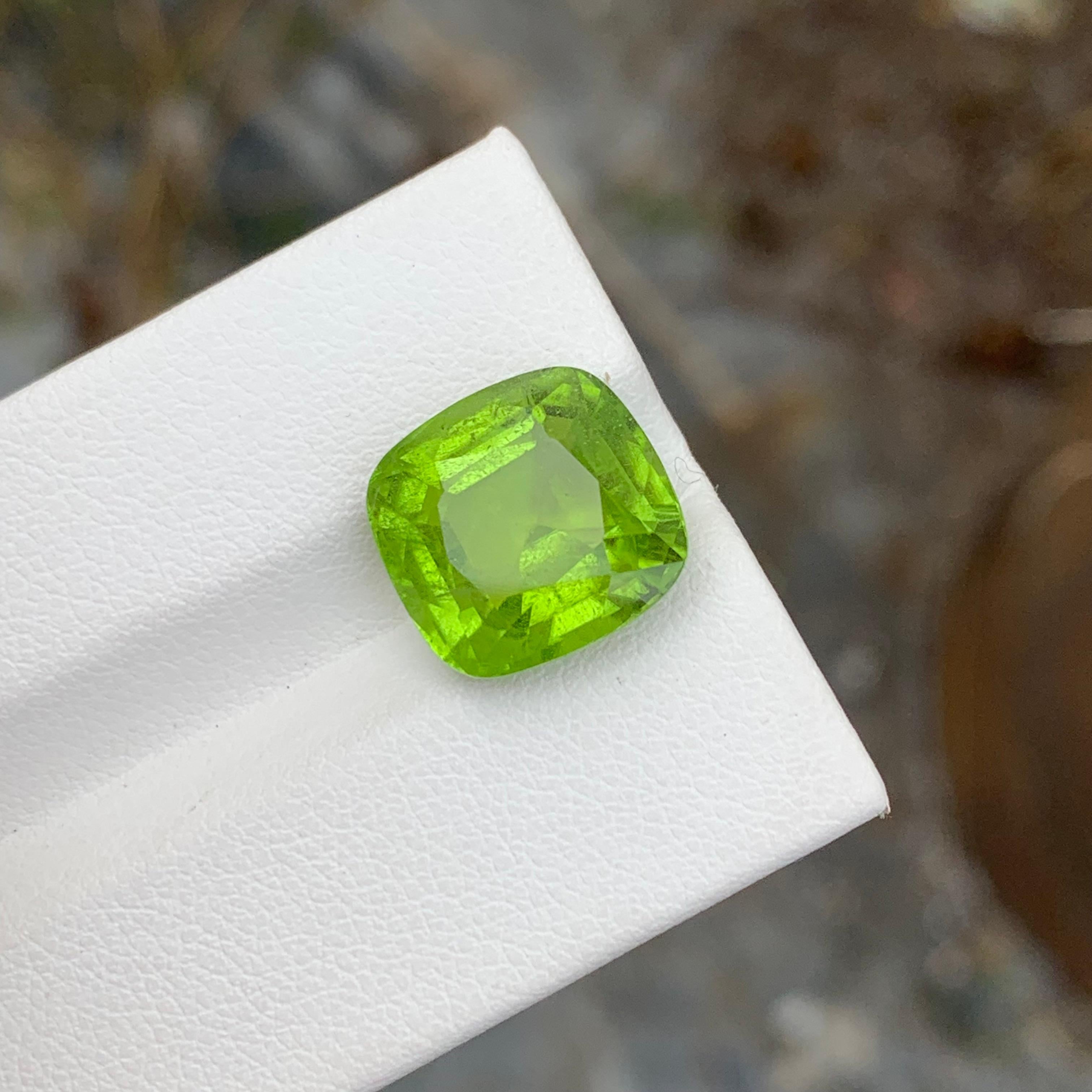 8.85 Carat Natural Loose Apple Green Peridot Cushion Shape Gem For Necklace  For Sale 5