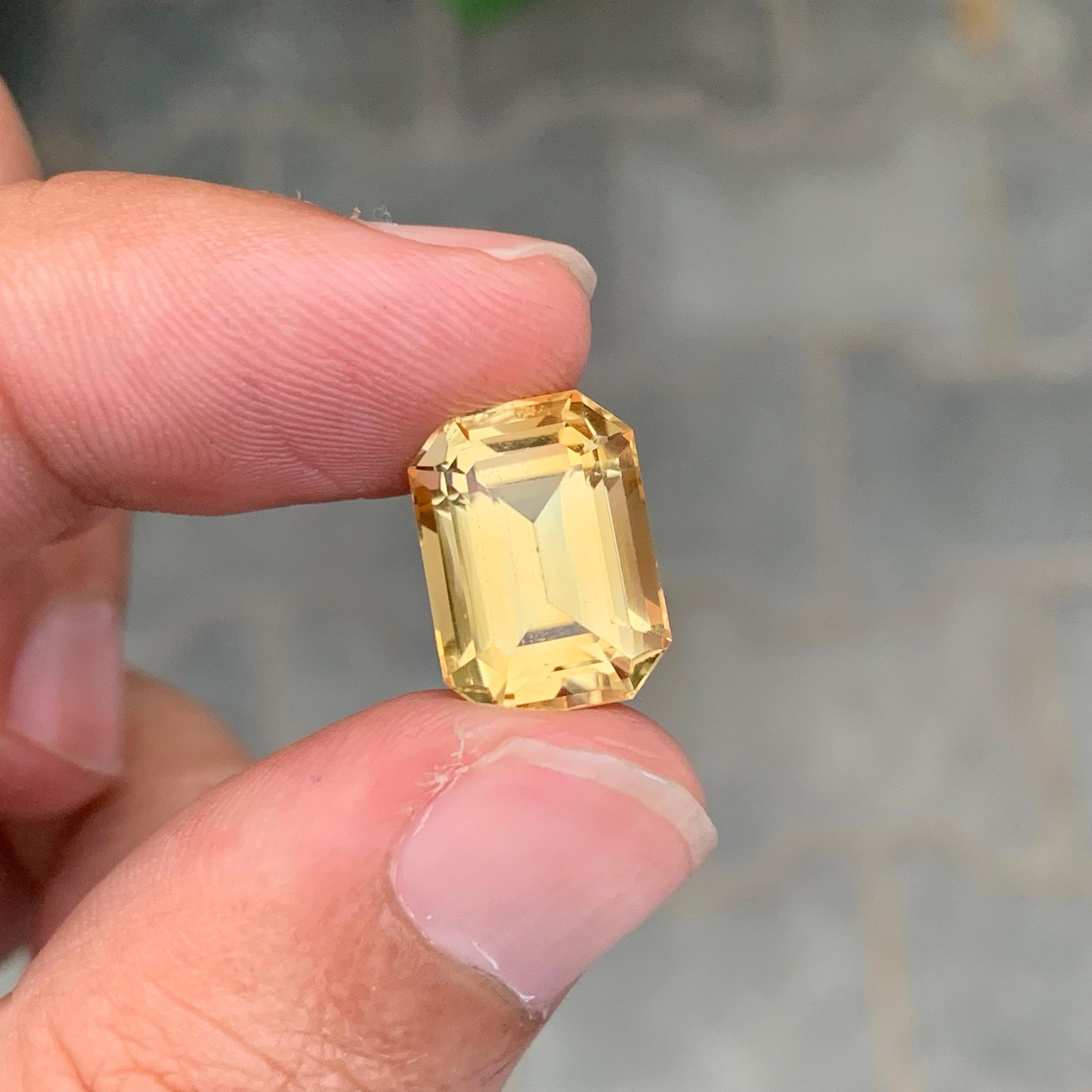 8.85 Karat natürlicher loser gelber Citrin Smaragd Form Edelstein im Angebot 4
