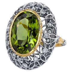8,85 Karat Peridot und Diamant Florentine Cocktail Ring in 18k Gold