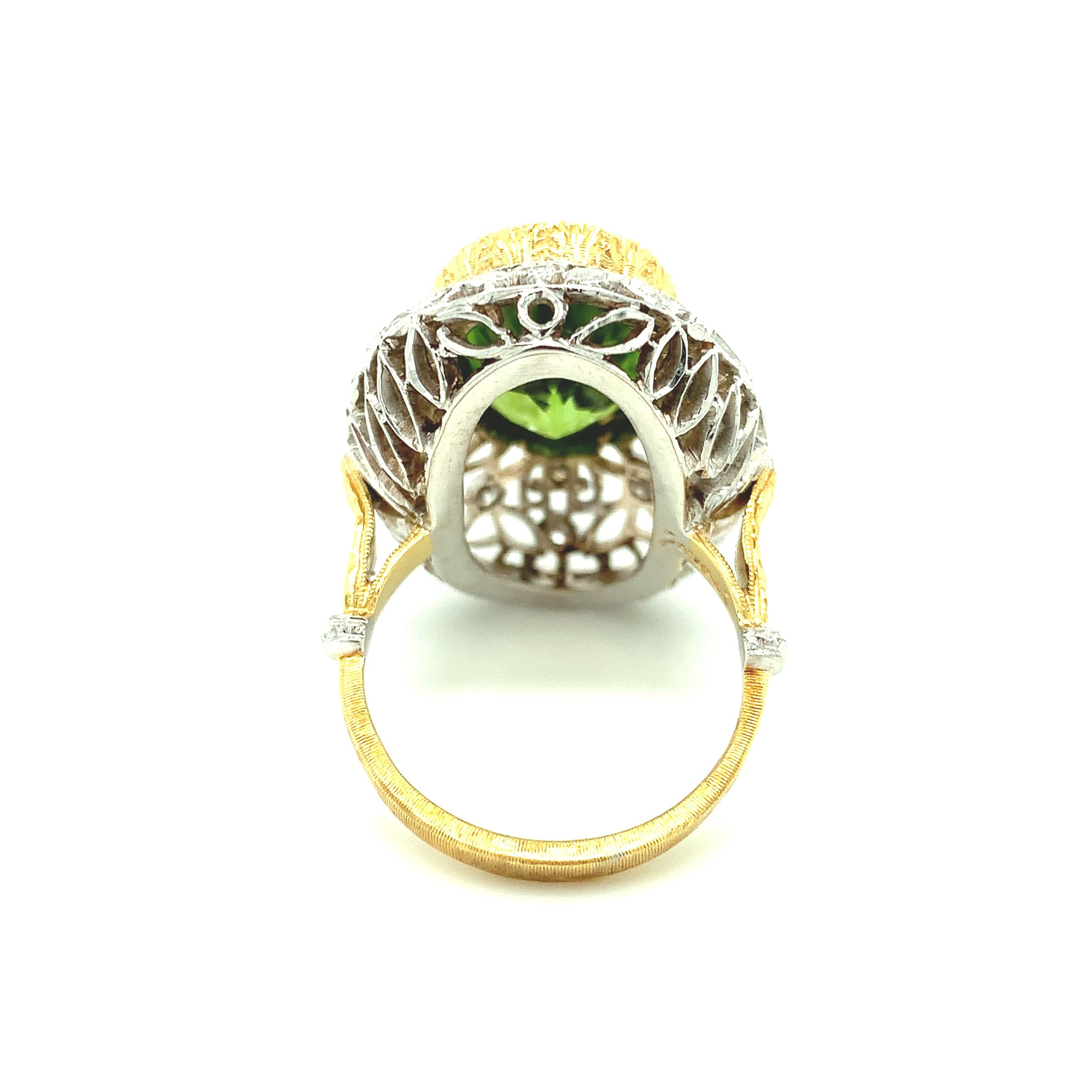 Women's 8.85 Carat Peridot and Diamond Florentine Cocktail Ring in 18k Gold For Sale