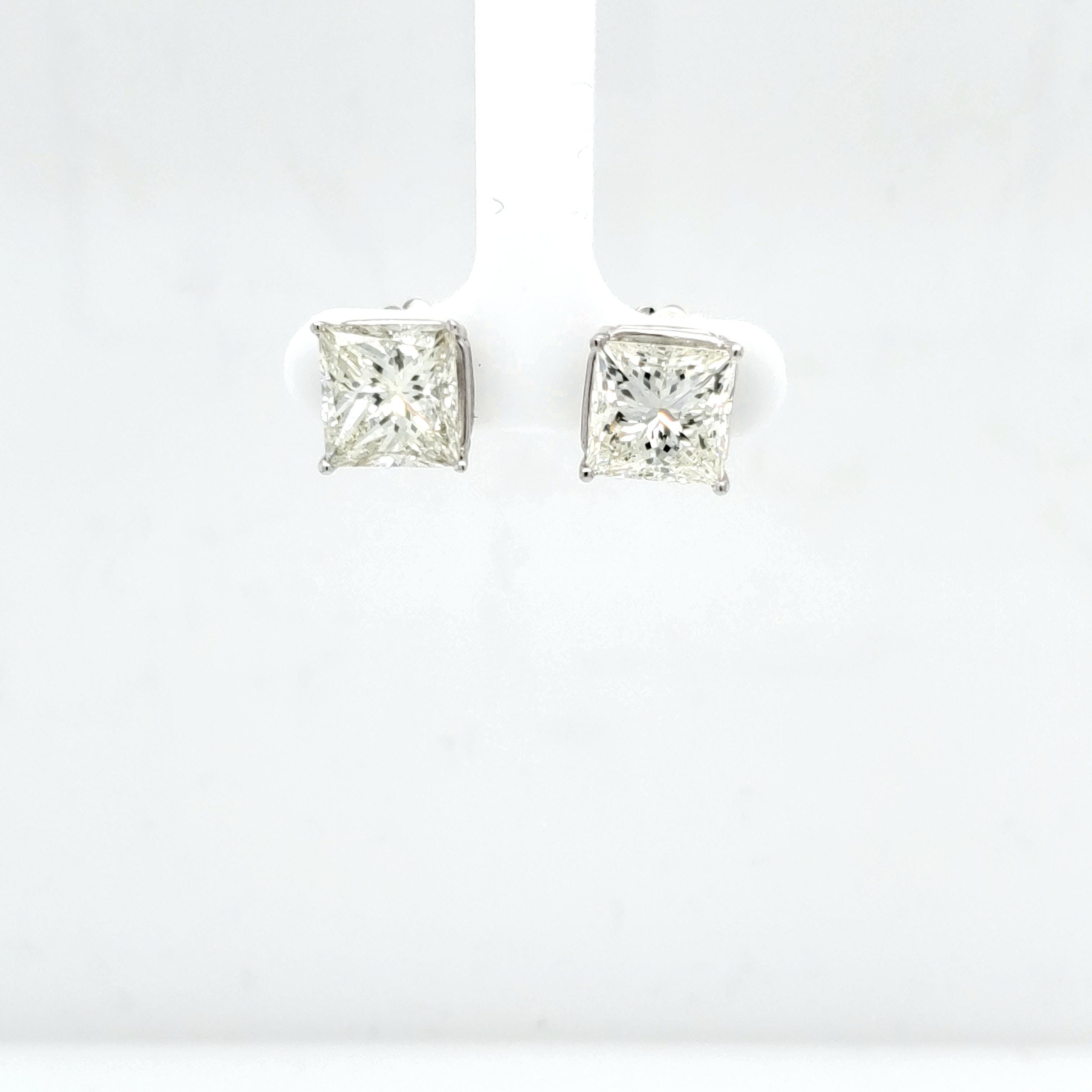 Women's or Men's 8.85 Total Weight Princess Cut Diamond Stud For Sale