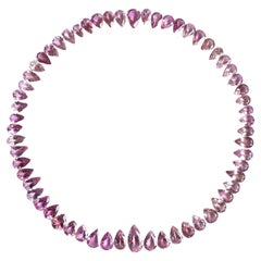 tourmaline rose de 88,50 carats, taille poire, de qualité supérieure pour les pierres précieuses de bijouterie