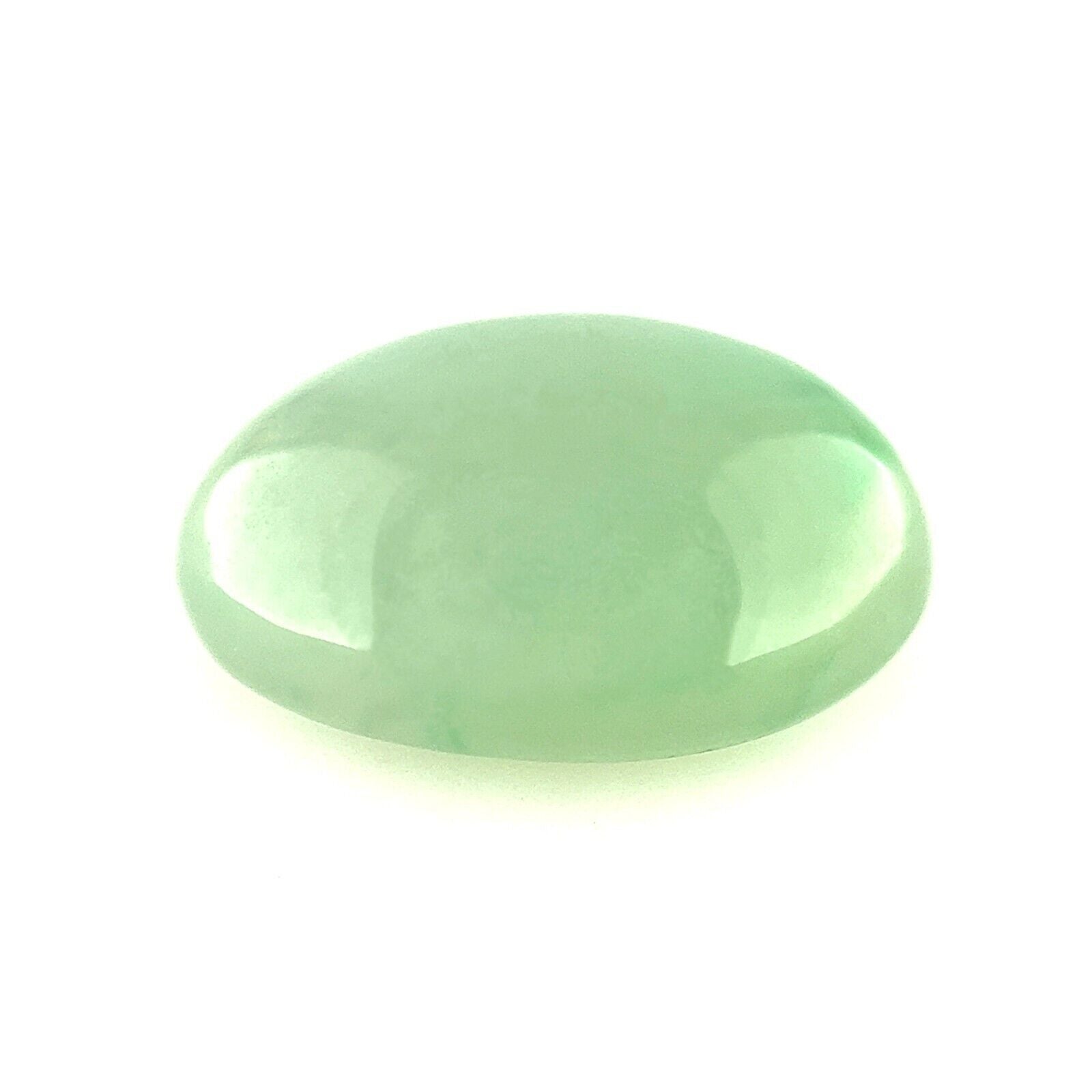Jade de jadeíta de 8,85 quilates, gema blíster ovalada de cabujón verde, grado "A", certificada por el IGI