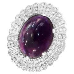 Bague habillée en or blanc 18k de 8,88 carats d
améthyste et 1,05 carat de diamant Circa 1935