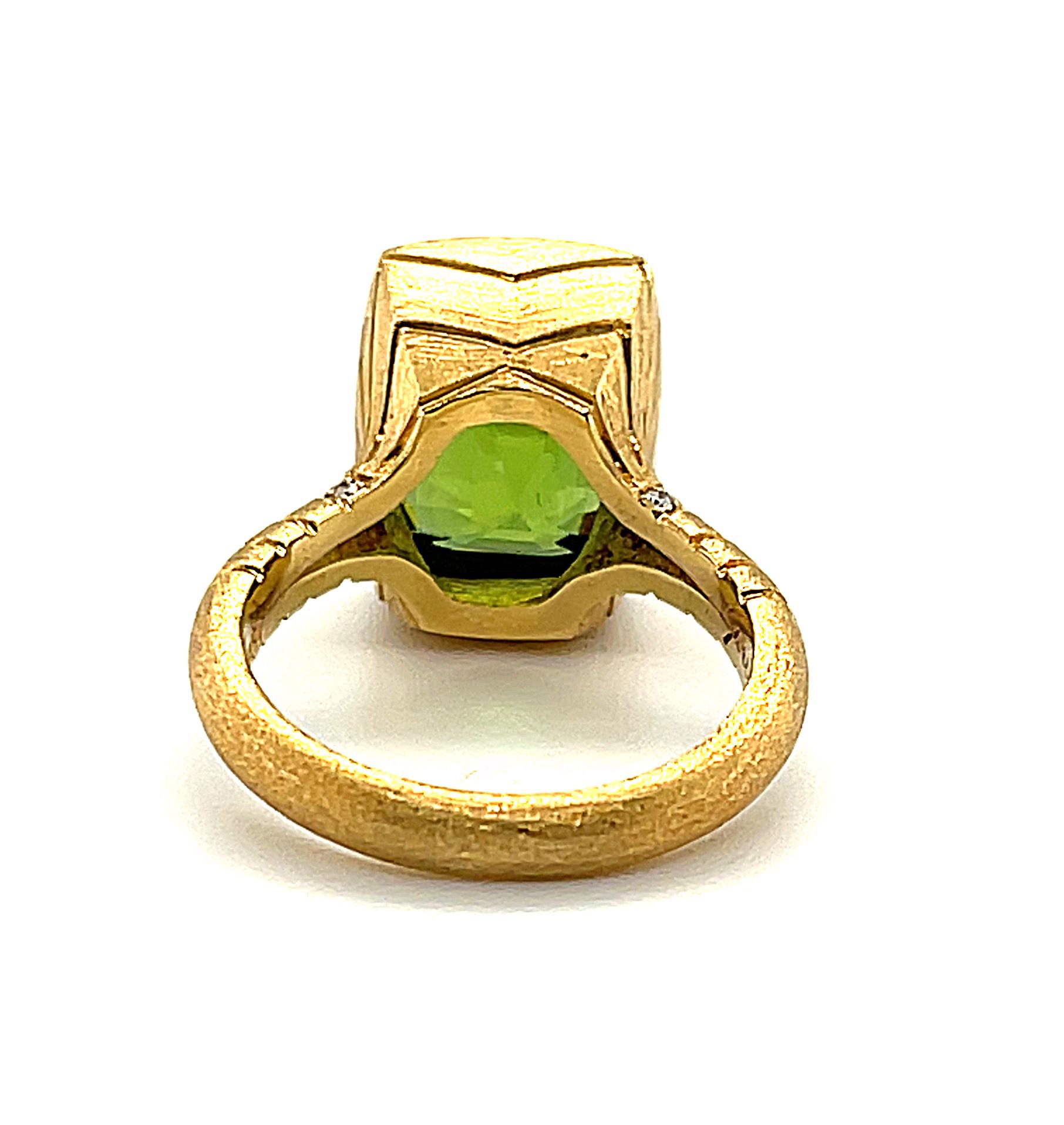 Artisan Peridot Cushion and Diamond Signet Ring in Yellow Gold, 8.88 Carats For Sale