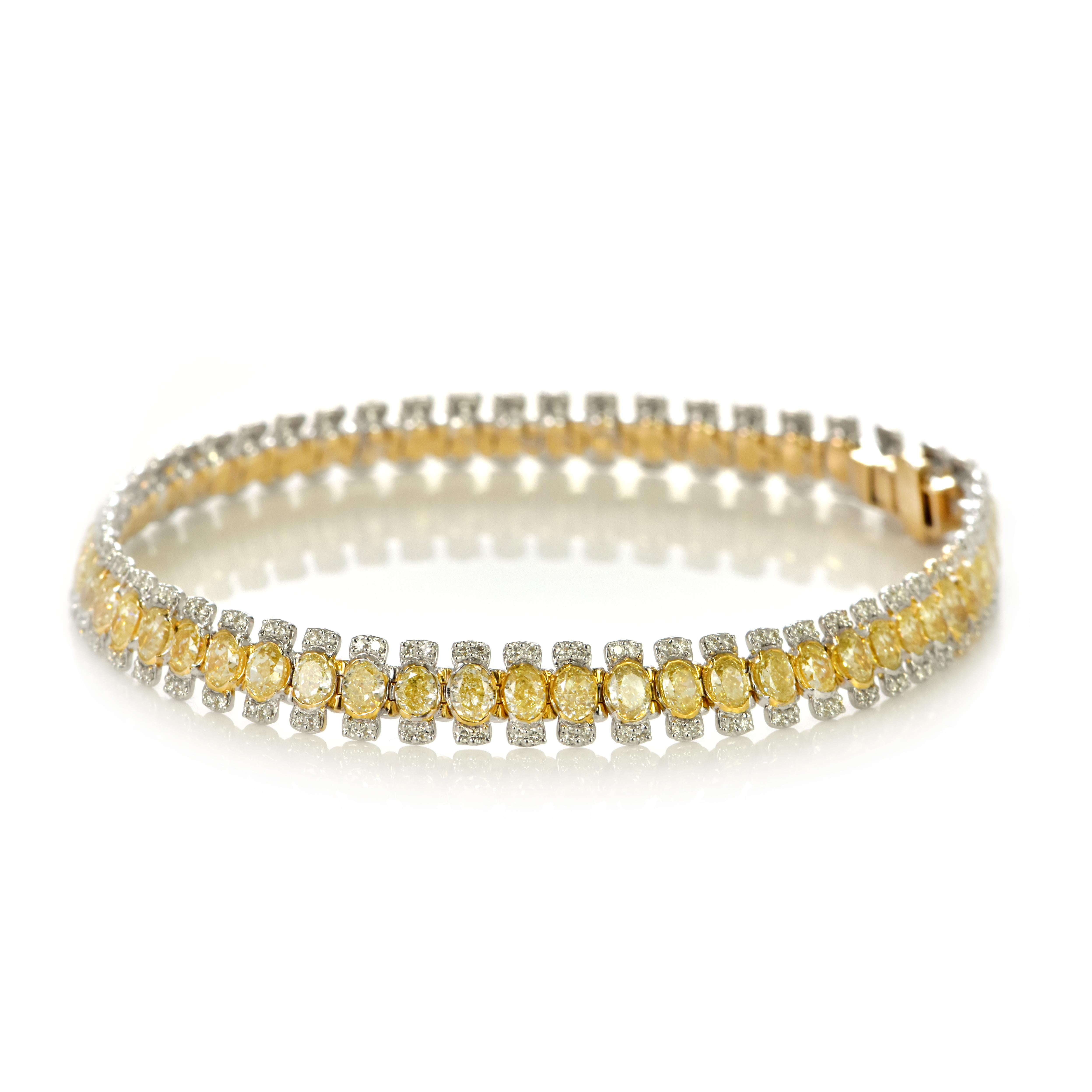 Bracciale di diamanti gialli Nature Fancy da 8,89 carati in oro 18 carati in vendita 3