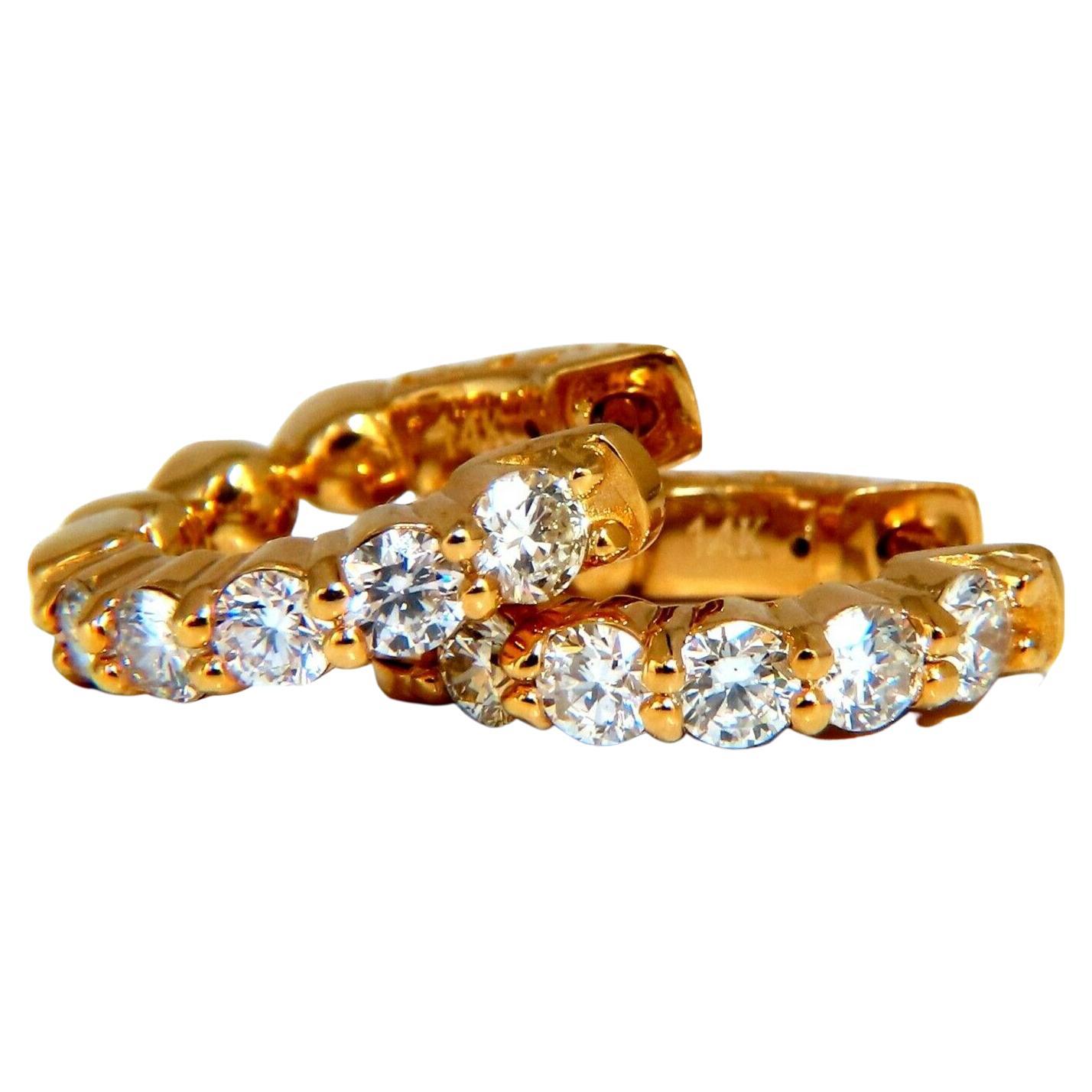 Mini boucles d'oreilles en or jaune 14 carats avec diamants ronds naturels de 0,88 carat