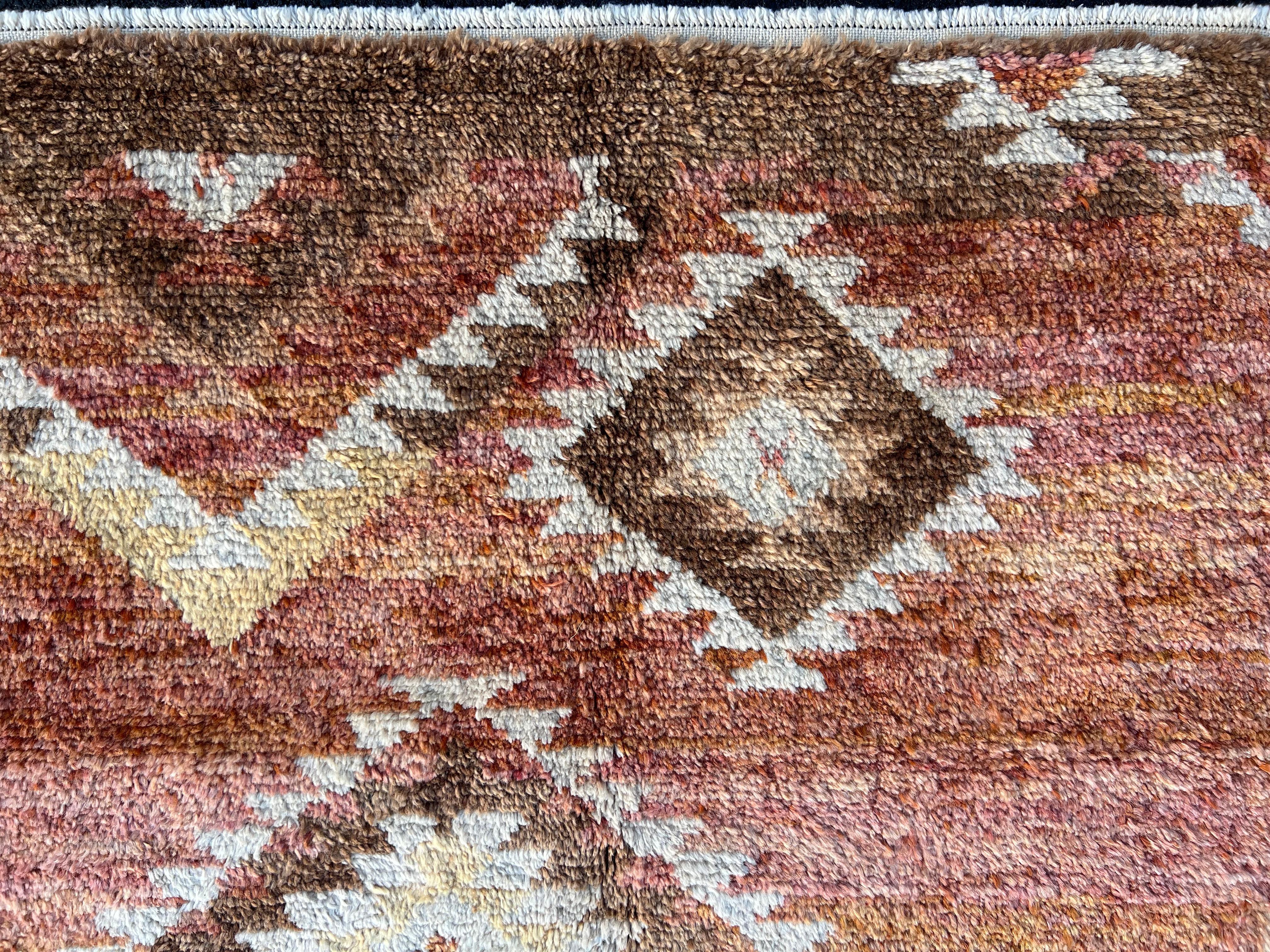 9x11.3 Ft New Handmade Moroccan Design Rug, 100% Wool, Custom Options Available In New Condition For Sale In Spring Valley, NY