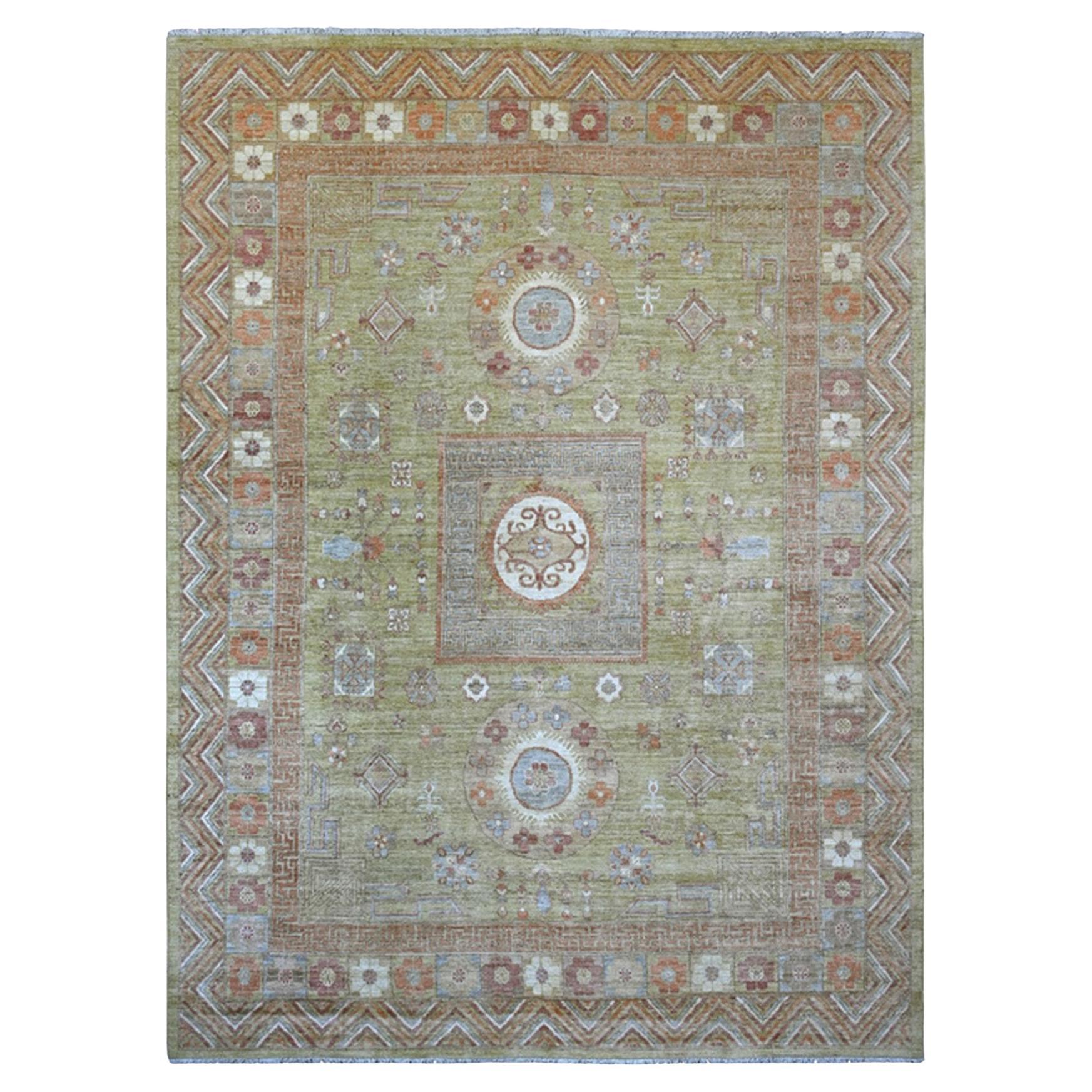 8
8 "x11
9" Verde Oliva Peshawar con Diseño Khotan Alfombra de Lana Pura Anudada a Mano en venta