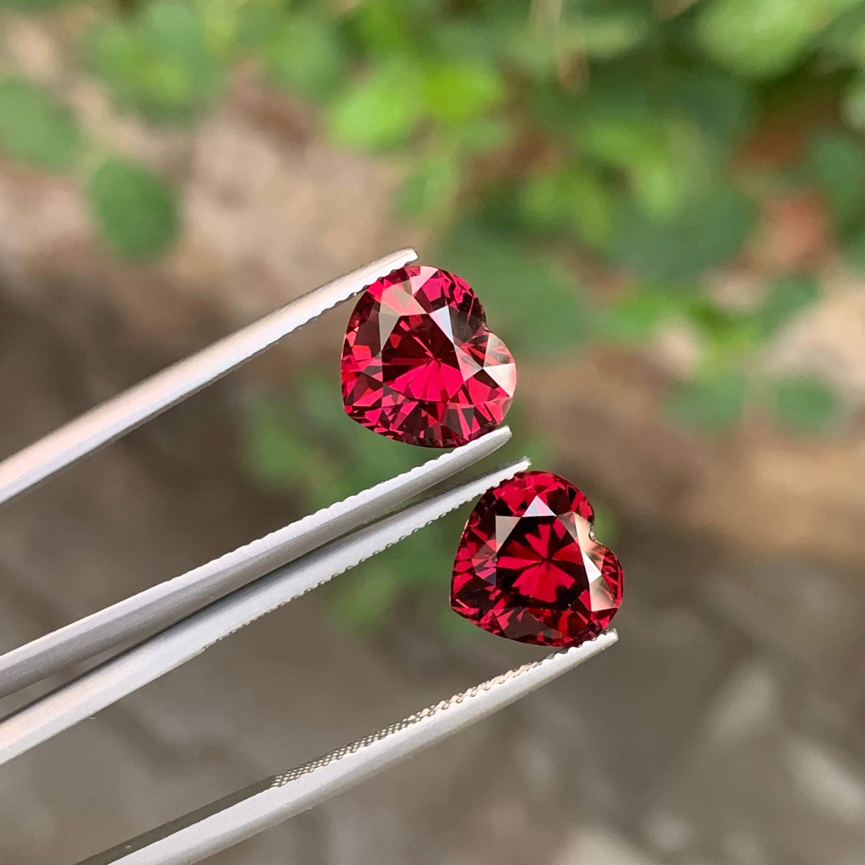 8.90 Carat Loose Pinkish Red Garnet Pair Stone Heart Cut Natural Tanzanian Gems For Sale 3