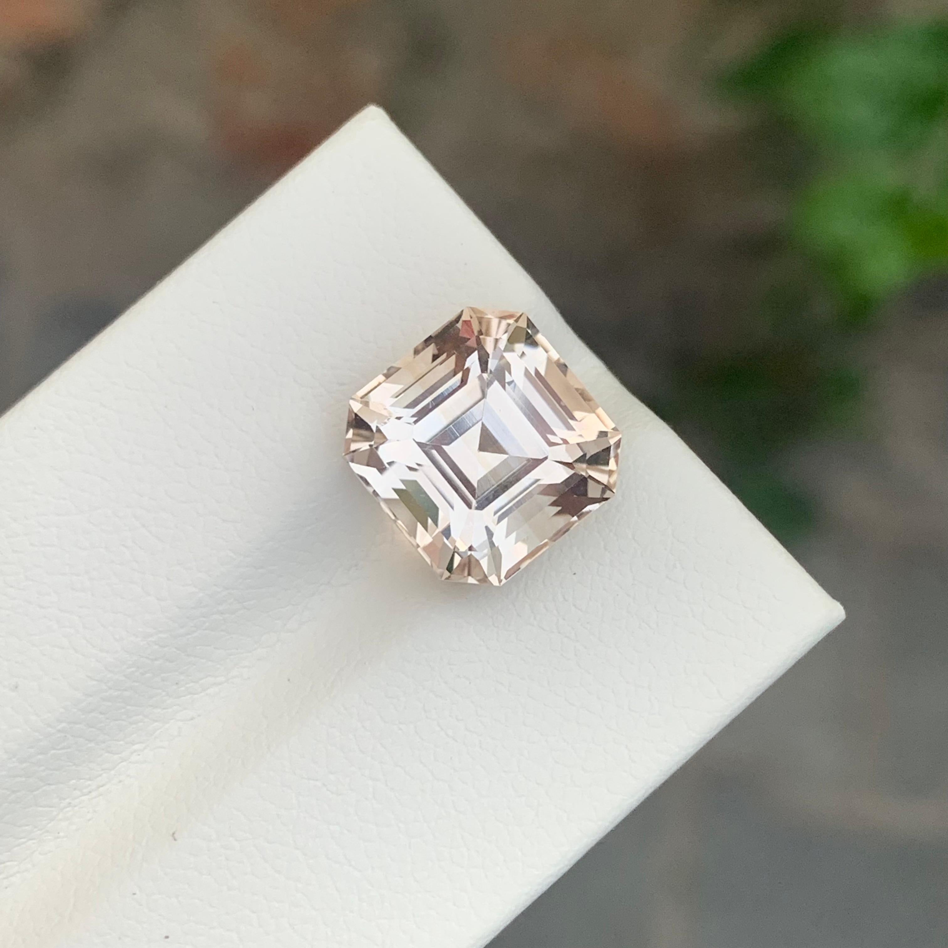 8,90 Karat natürlicher facettierter Goldtopas Asscher Form Edelstein im Angebot 4