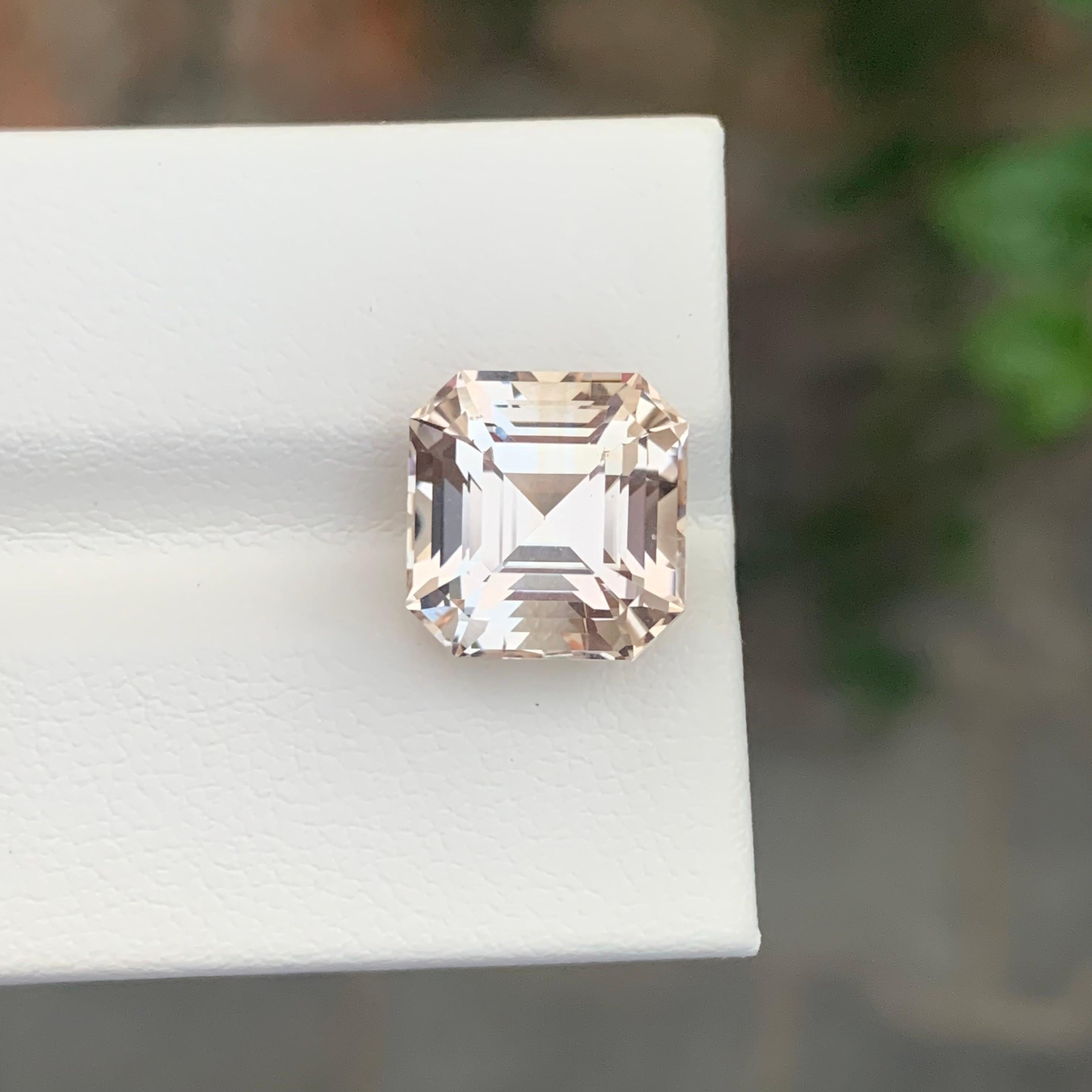 8,90 Karat natürlicher facettierter Goldtopas Asscher Form Edelstein (Asscher-Schliff) im Angebot