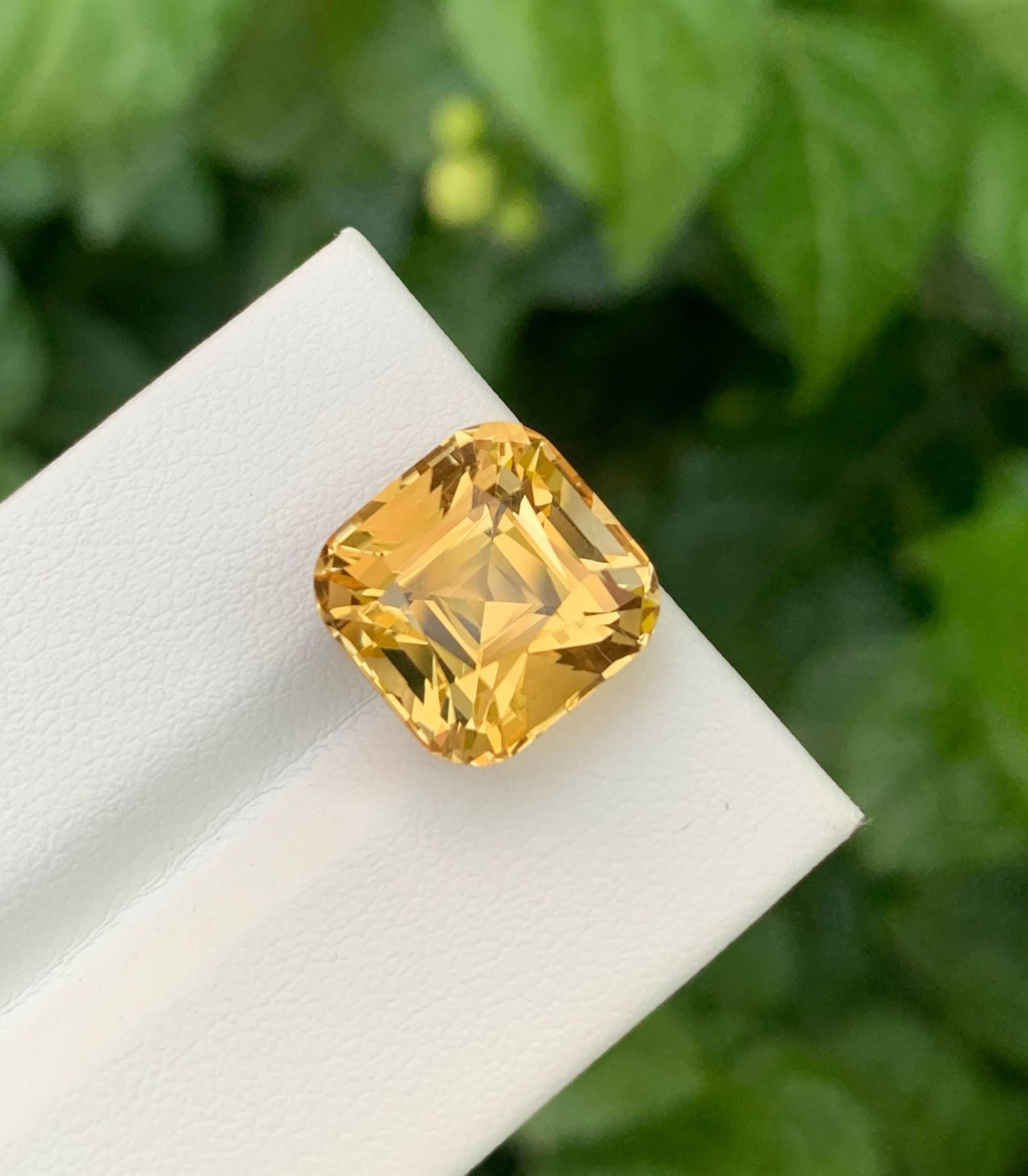 Taille coussin 8.90 Carat Natural Loose Golden Yellow Citrine Cushion Cut Africa Gemstone (pierres précieuses d'Afrique) en vente