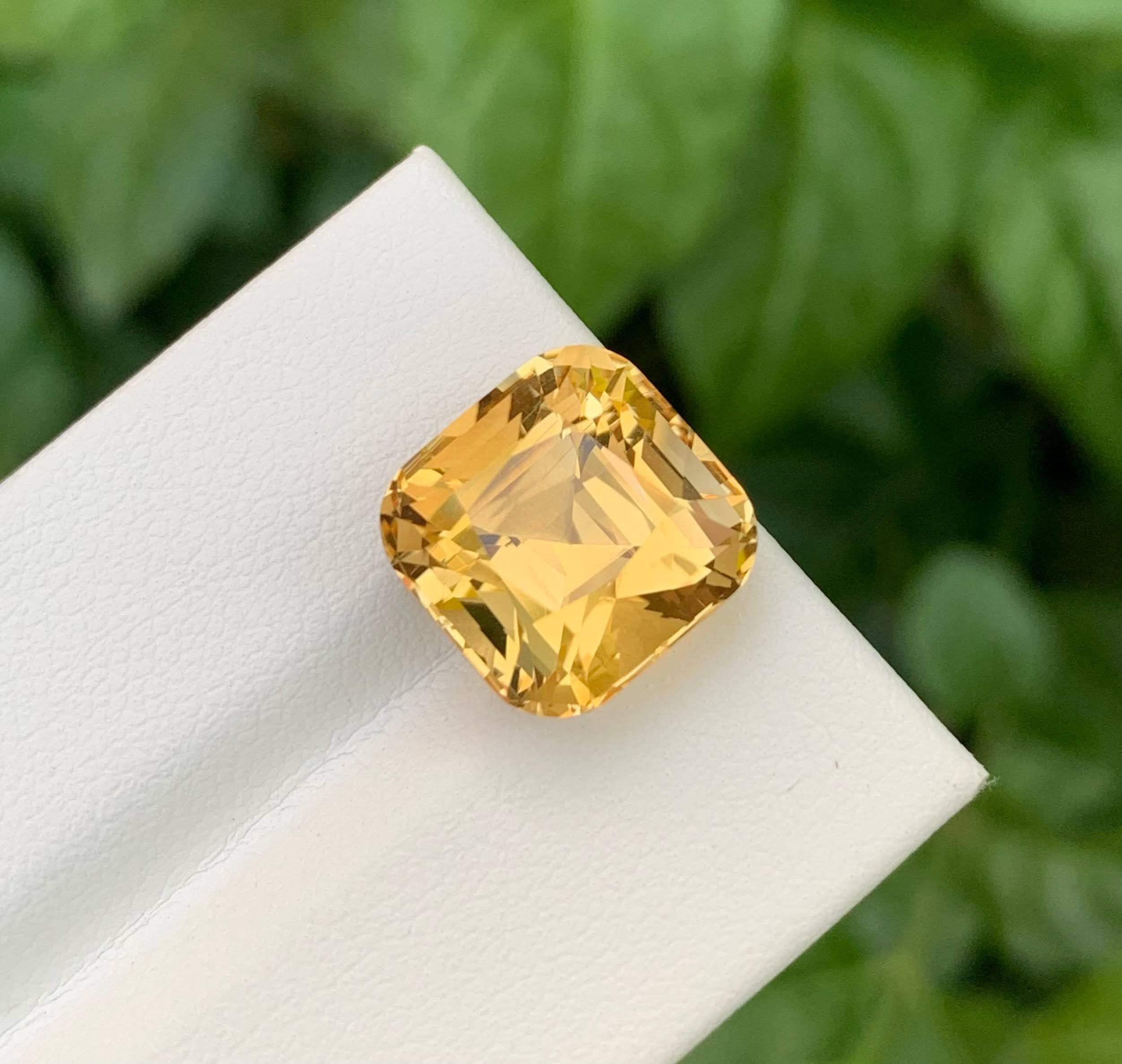 8.90 Carat Natural Loose Golden Yellow Citrine Cushion Cut Africa Gemstone (pierres précieuses d'Afrique) en vente 2
