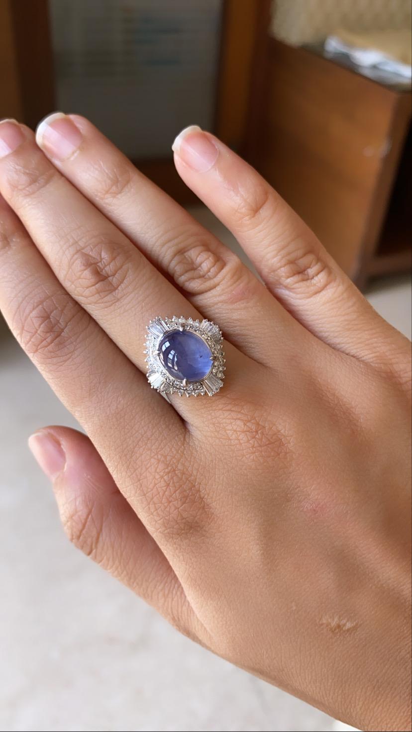 Modern 8.90 Carat Natural Star Sapphire Ring Set in Platinum with Diamonds