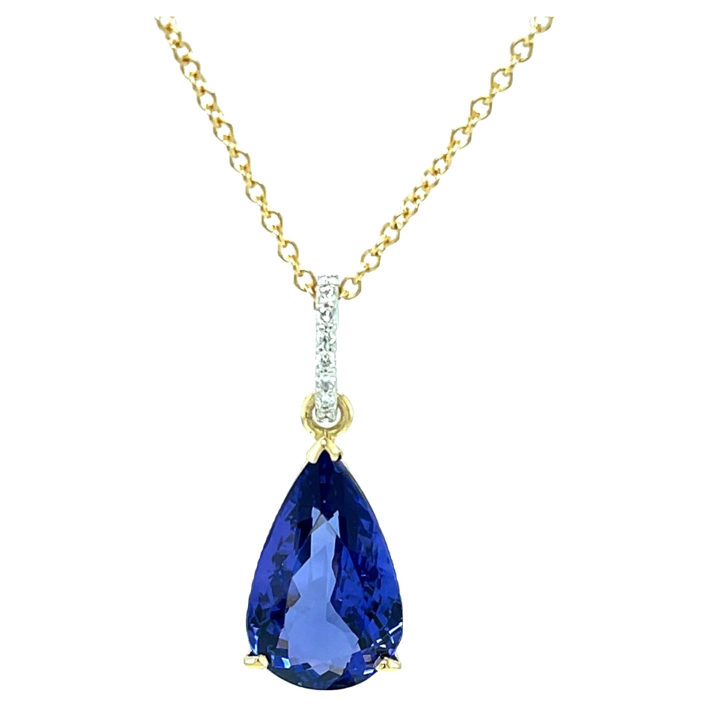 8.90 Carat Tanzanite & Diamond Pendant Necklace in White and Yellow Gold For Sale