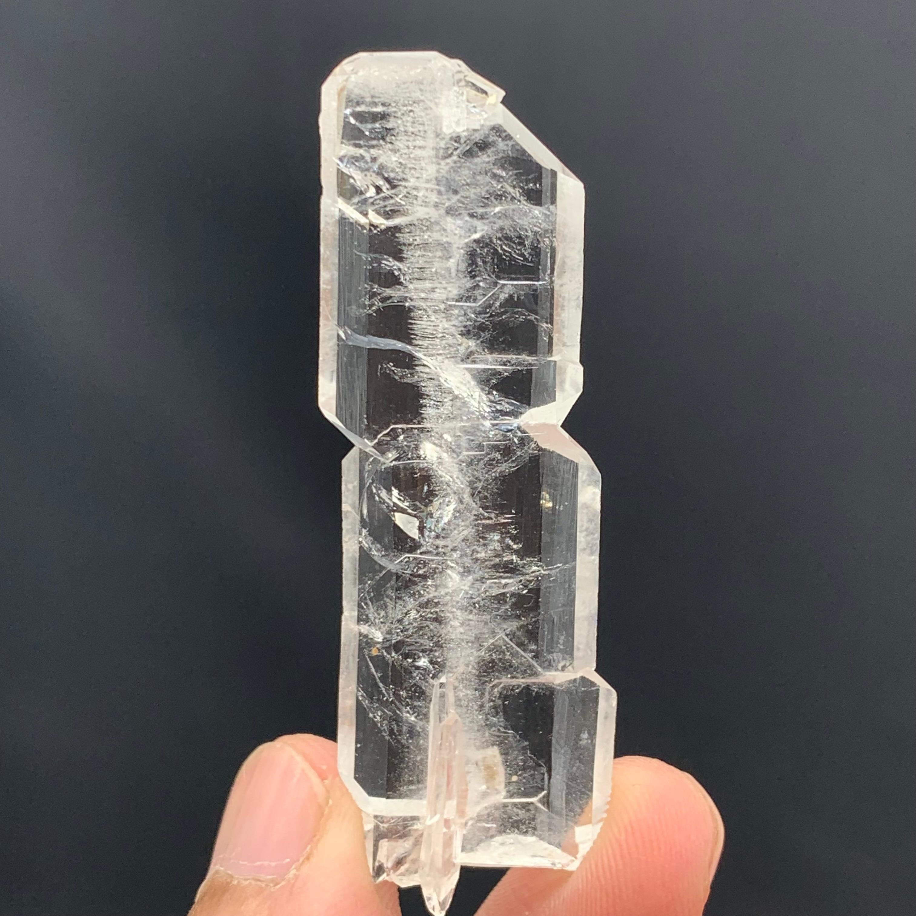 Pakistani 8.90 Gram Pretty Fadan Quartz Crystal From Balochistan, Pakistan  For Sale
